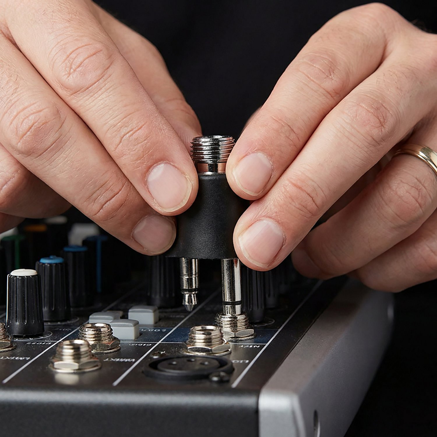 Marine Raider Johnson/Evinrude New Style Tank Fuel Line Connector Fitting                                                        - view number 3