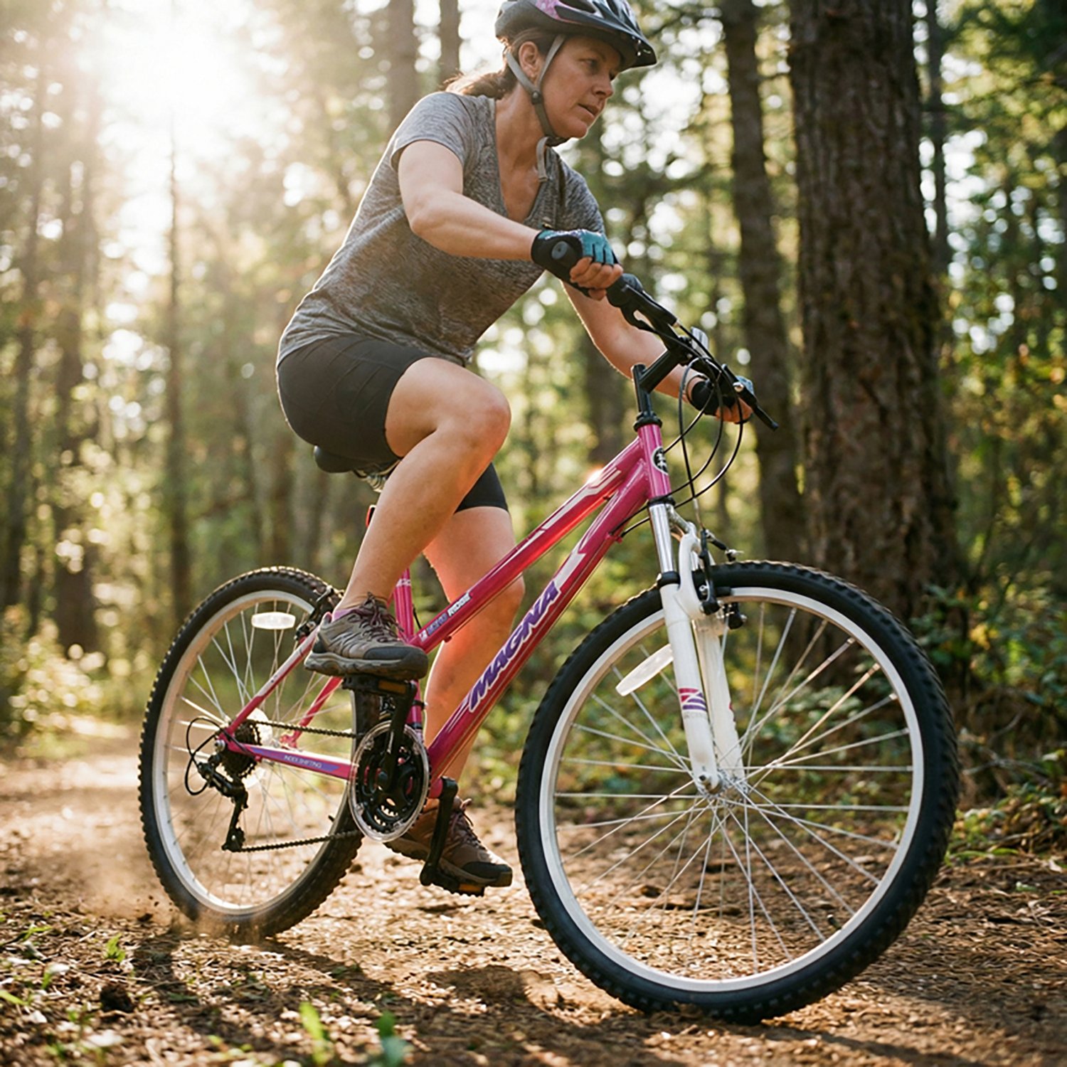 Magna Women's Echo Ridge 26-inch 18-Speed Mountain Bike - view number 2