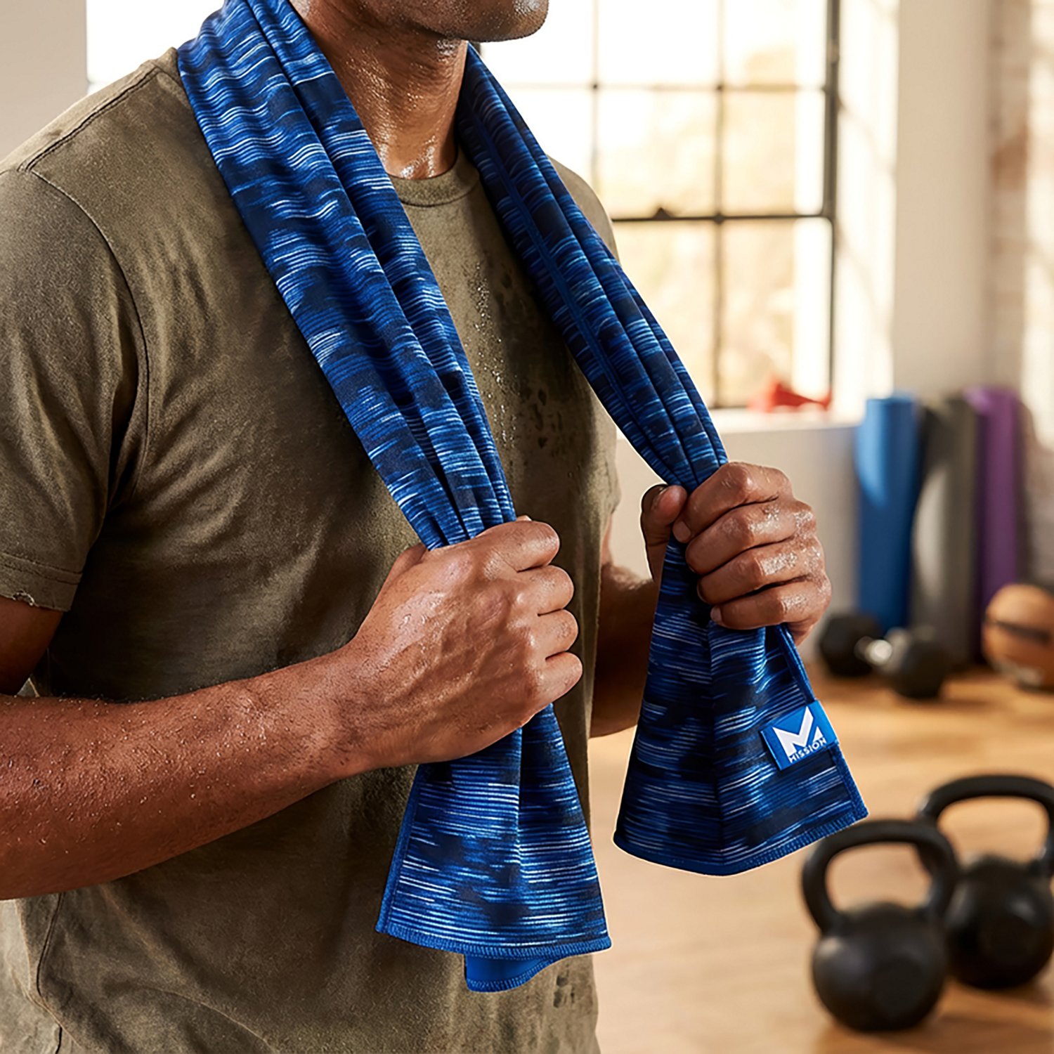 MISSION Max Plus Cooling Towel                                                                                                   - view number 2