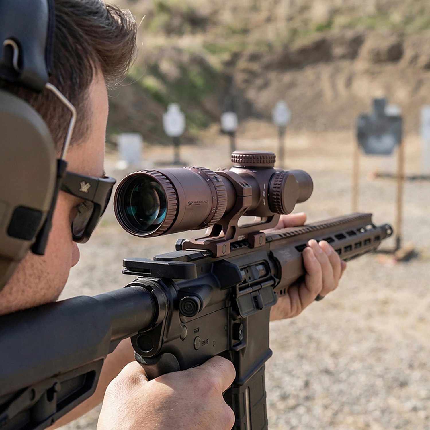 Vortex Razor HD GEN III 1 - 10 x 24 EBR-9 MOA Riflescope - view number 6