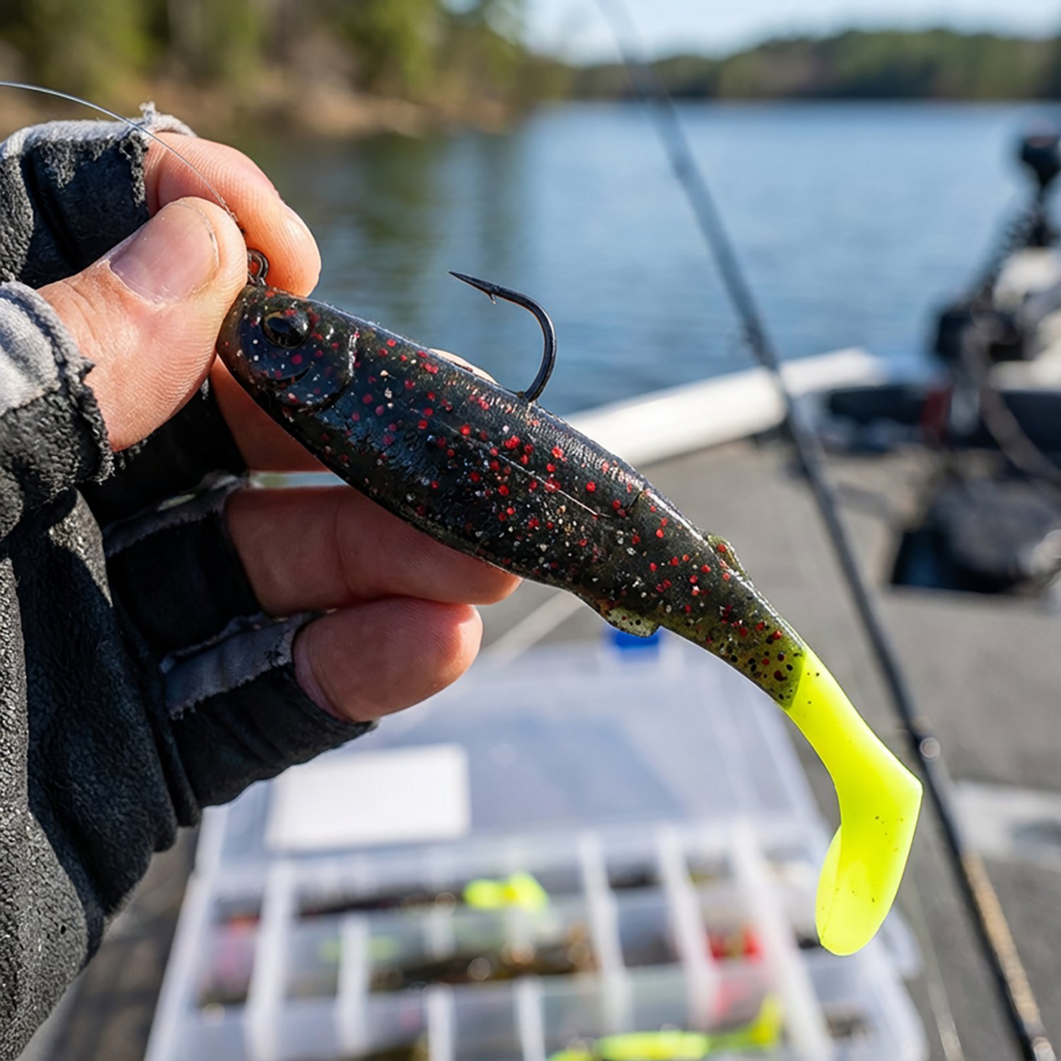 Berkley Gulp! 4 in Paddleshad Swimbait - view number 2