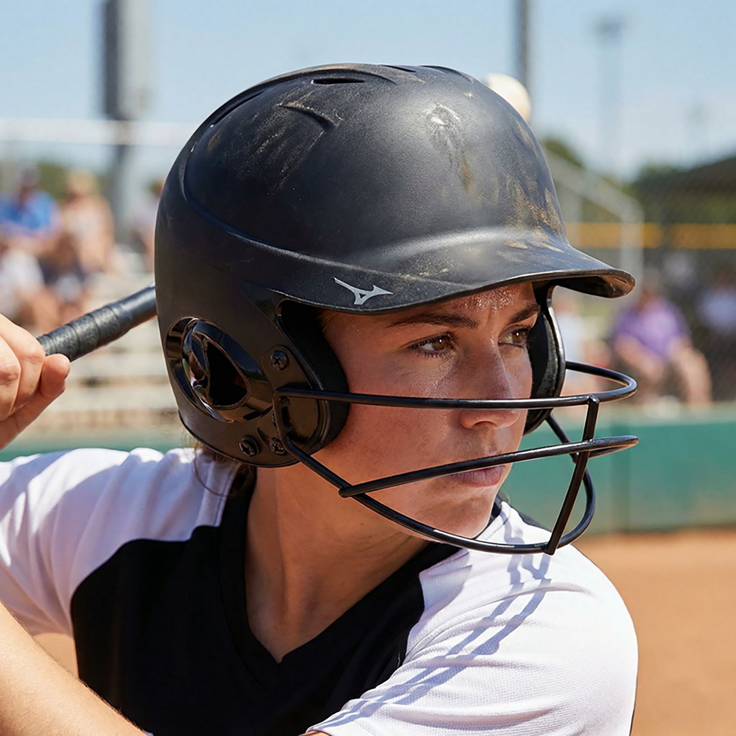 Mizuno Adults' MVP Series Solid Batting Helmet with Fast-Pitch Softball Mask                                                     - view number 3