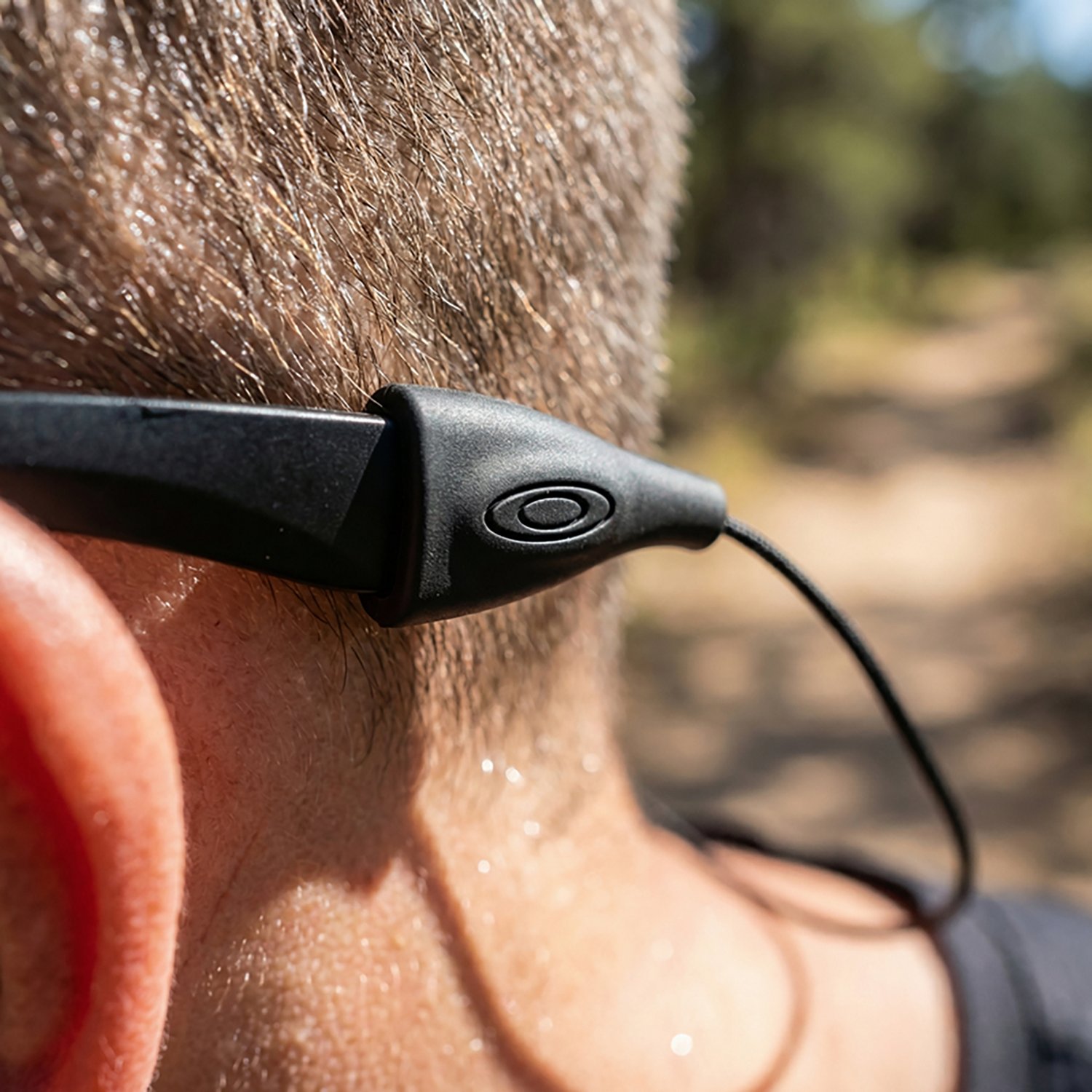 Oakley Accessory Small Leash Kit - view number 2