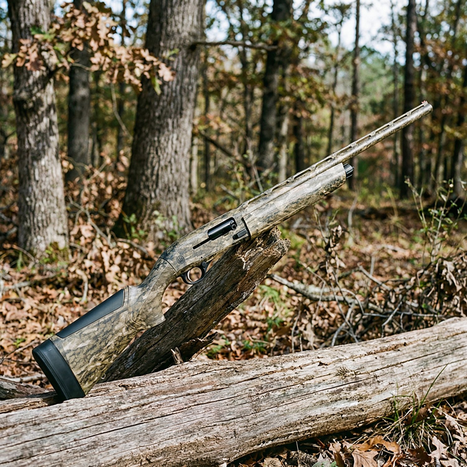 Beretta A300 Ultima Mossy Oak Bottomland 12-Gauge 3 in Semiautomatic Shotgun - view number 5