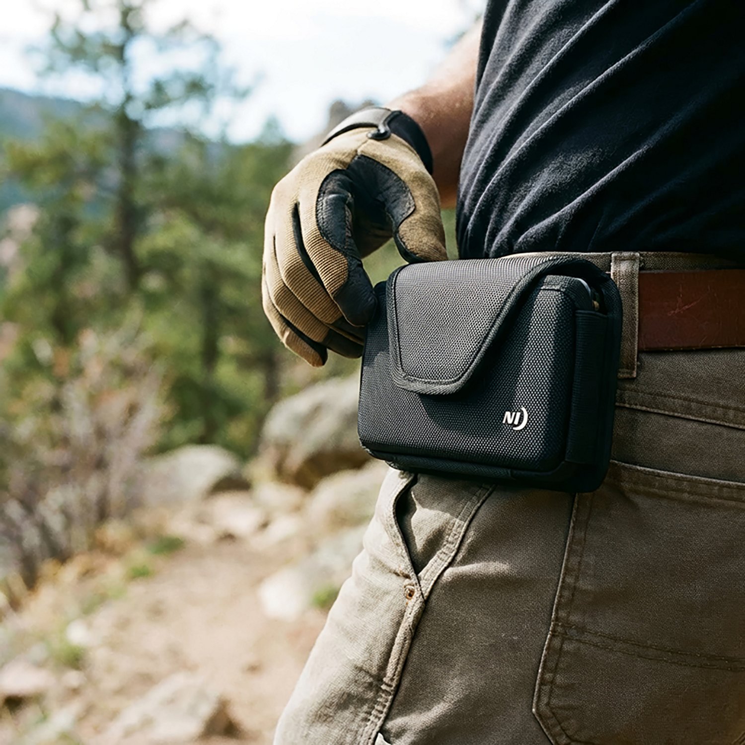 Nite Ize Clip Case Hardshell XXL Universal Horizontal Phone Holster - view number 8