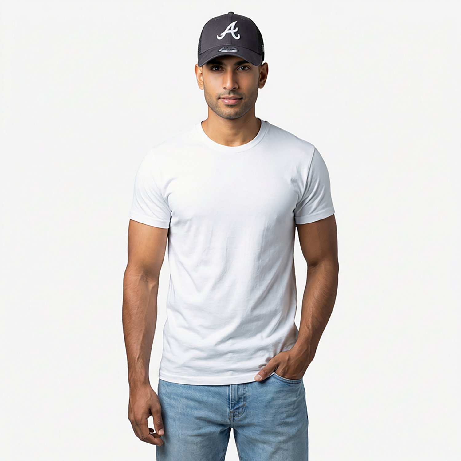 New Era Men's Atlanta Braves Primary 9FORTY Trucker Cap - view number 2