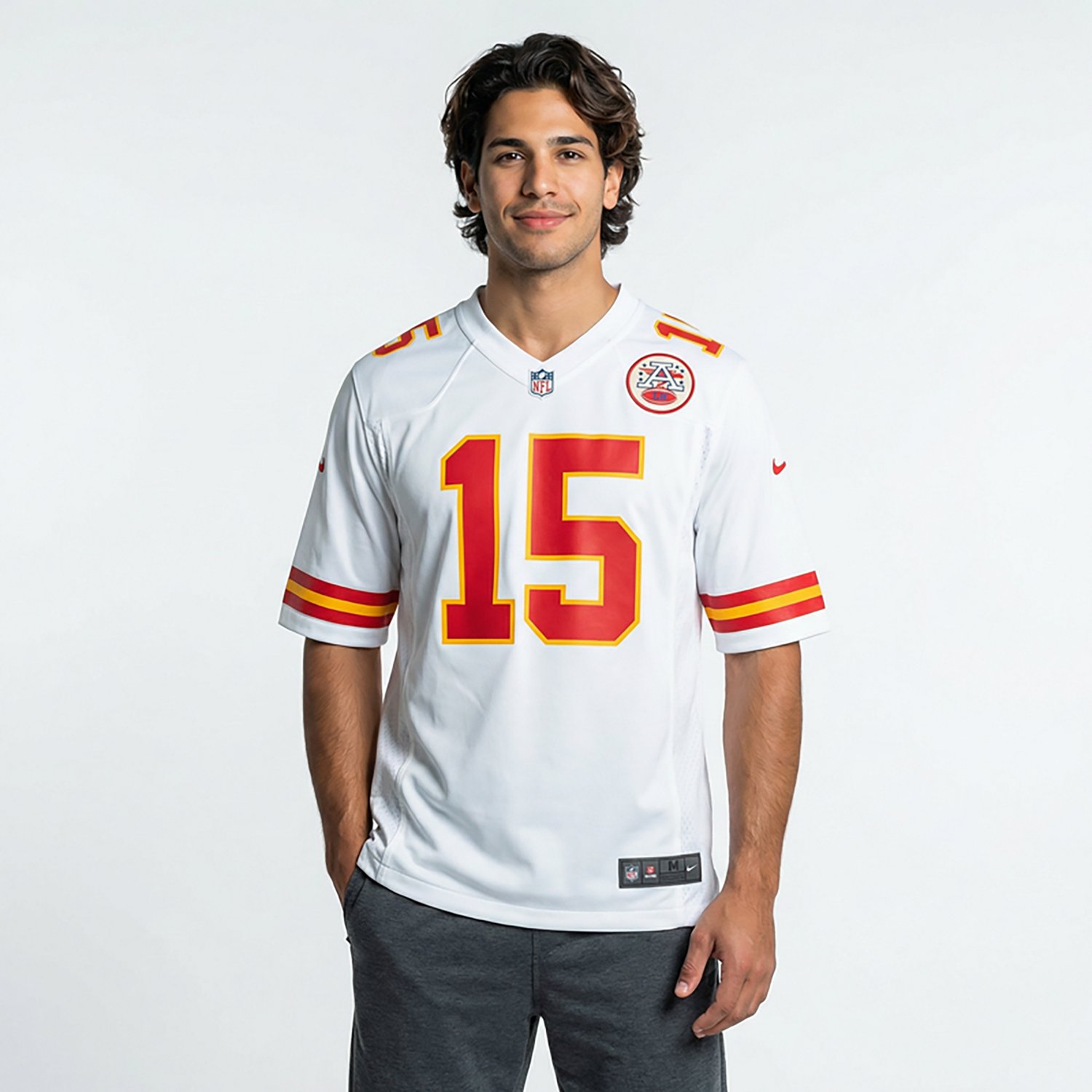 Nike Men's Kansas City Chiefs Patrick Mahomes II Game Jersey - view number 2