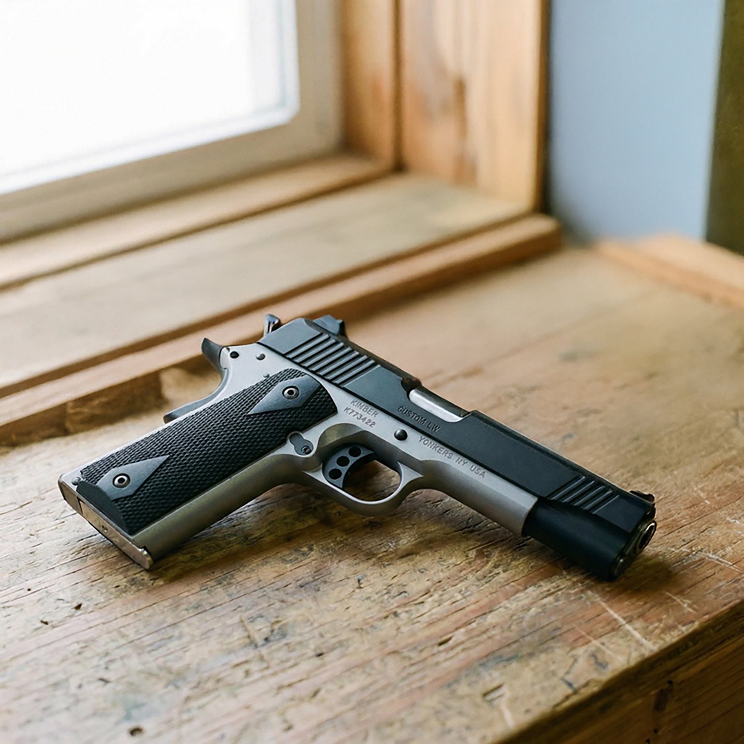 Kimber Custom LW Shadow Ghost .45 ACP 1911 Pistol - view number 4