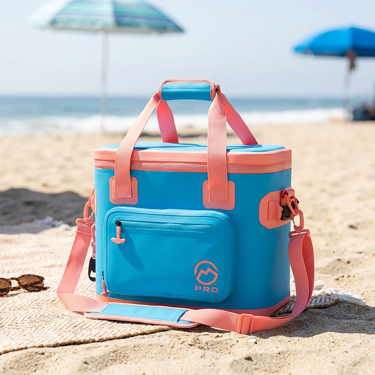 Magellan Outdoors Pro Leakproof 24-Can Square Cooler                                                                             - view number 6