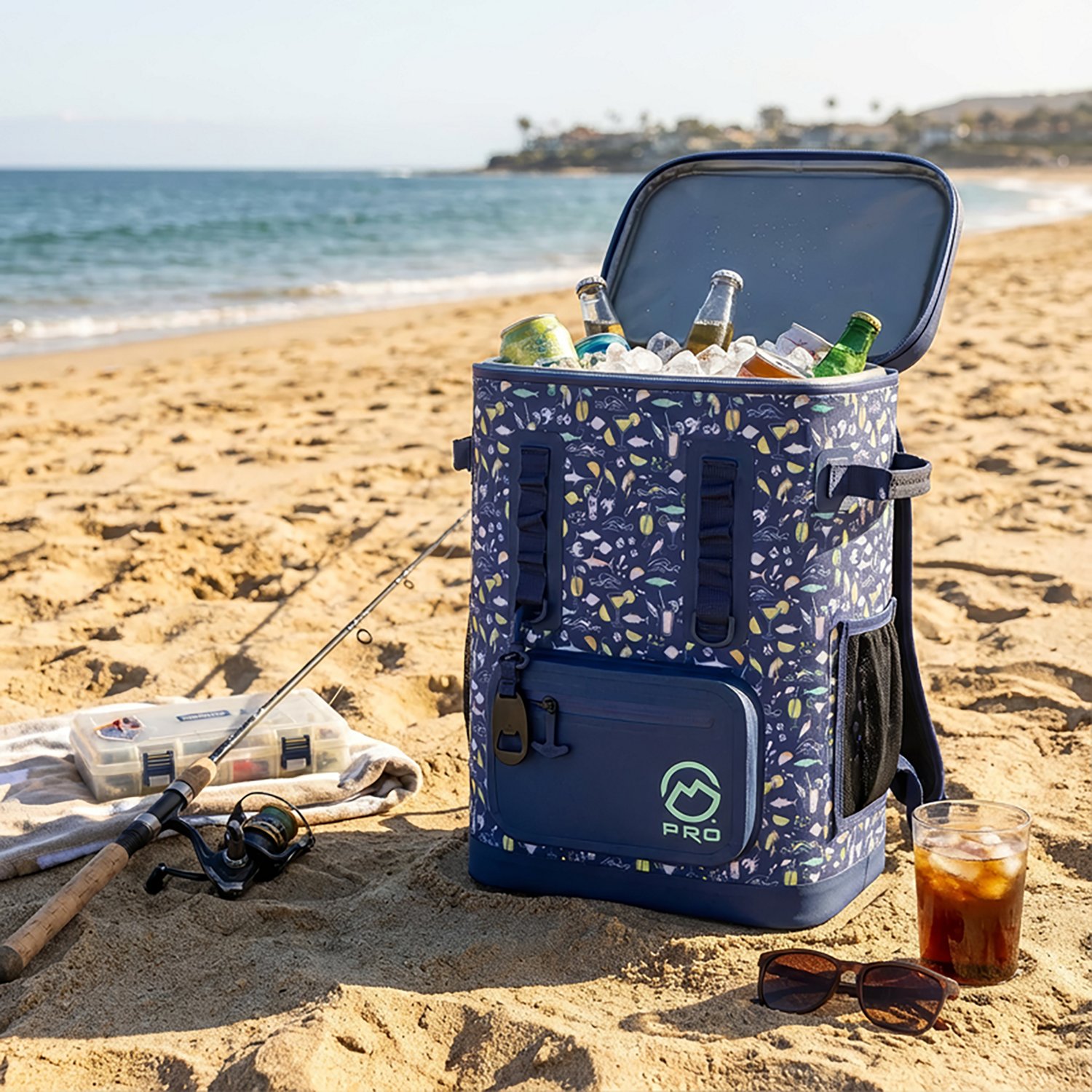 Magellan Outdoors Pro Leakproof 24-Can Backpack Cooler                                                                           - view number 7