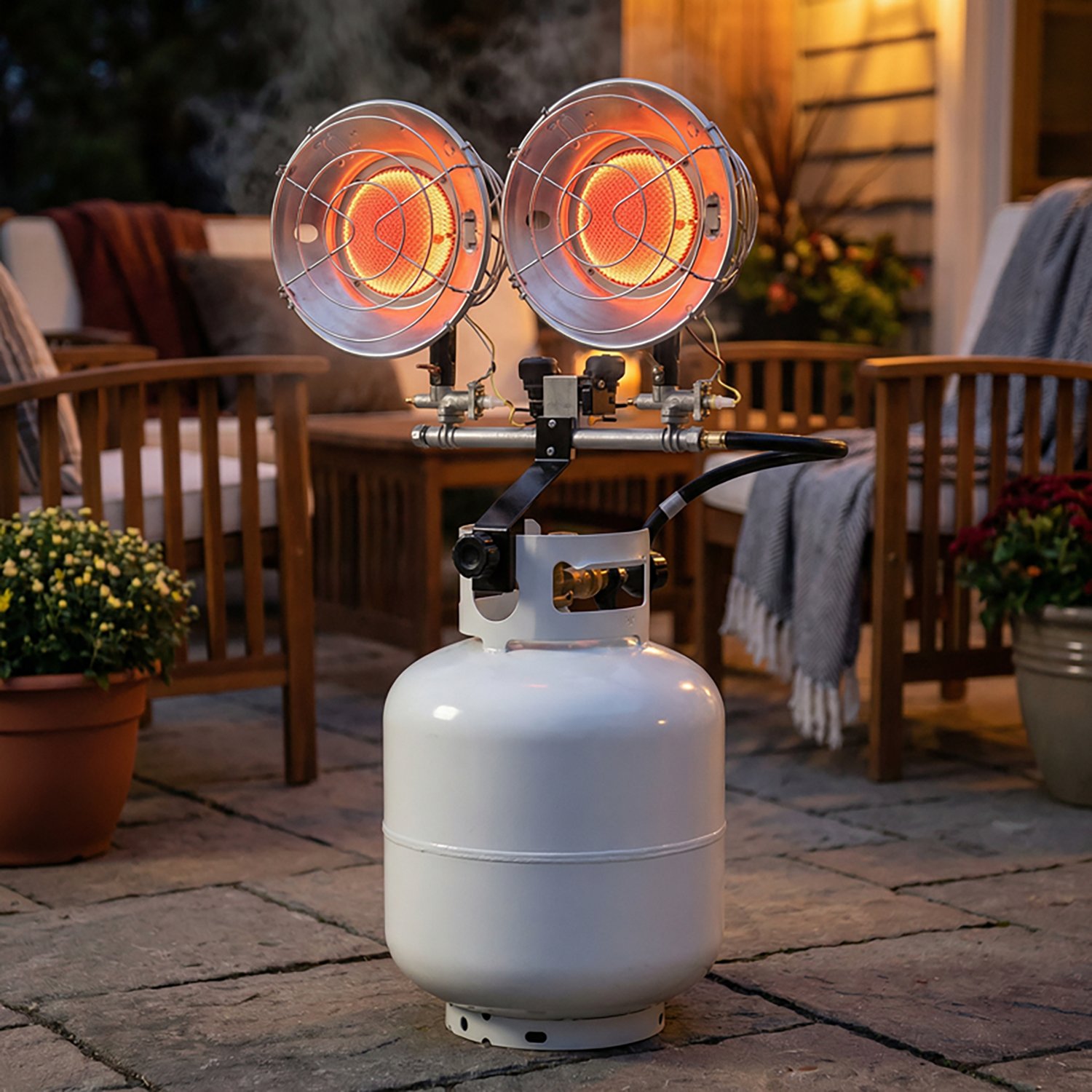 Mr. Heater Double Tank Top Spark Ignition 30,000 BTU Heater - view number 3