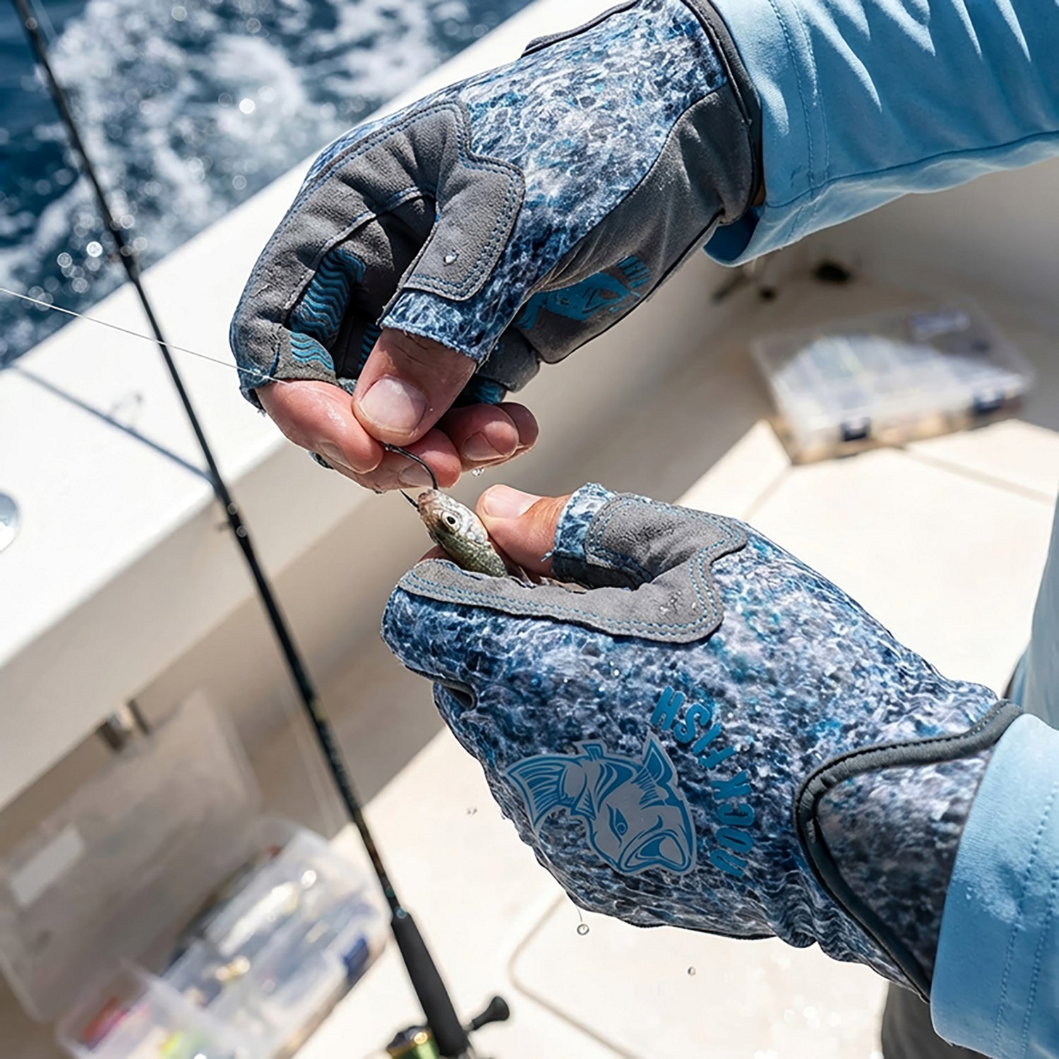 ROCK FISH Fish Baiter Pro Mossy Oak Series Gloves                                                                                - view number 2