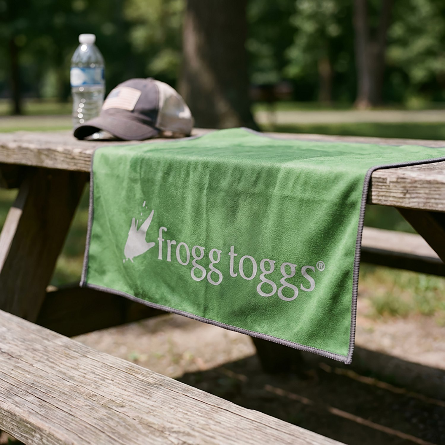 frogg toggs Chilly Pad PRO Microfiber Cooling Towel - view number 3