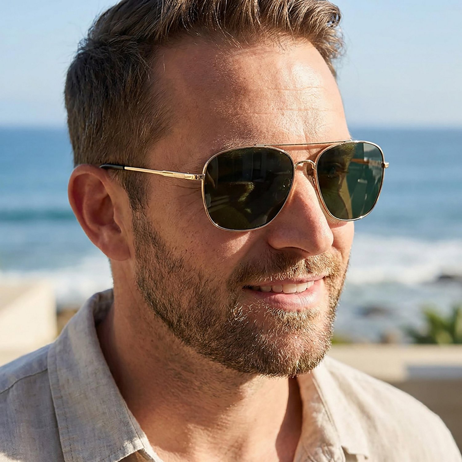 PUGS Adults’ Metal Navigator Sunglasses - view number 3