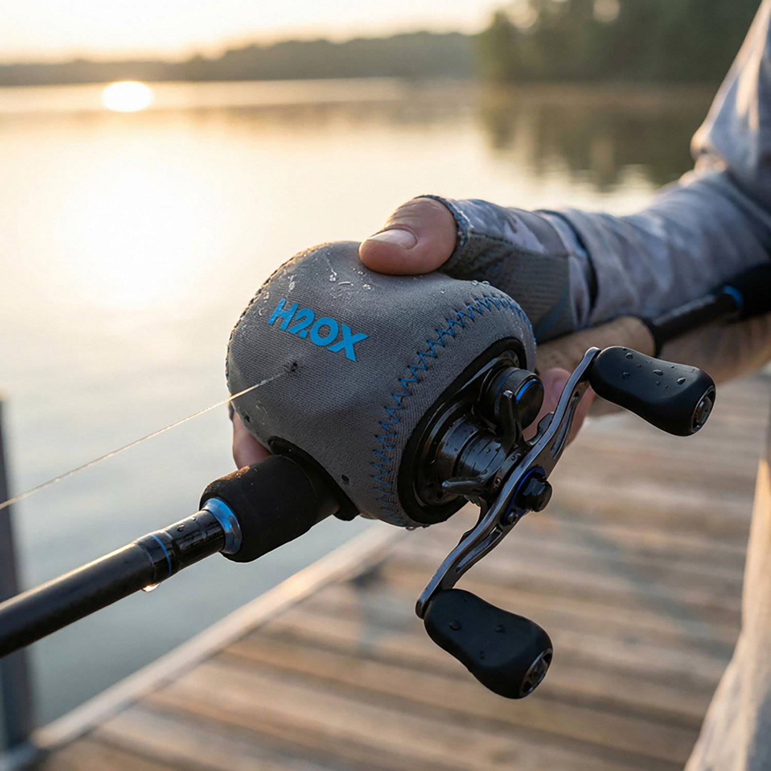 H2OX Neoprene Bait Cast Reel Cover                                                                                               - view number 3