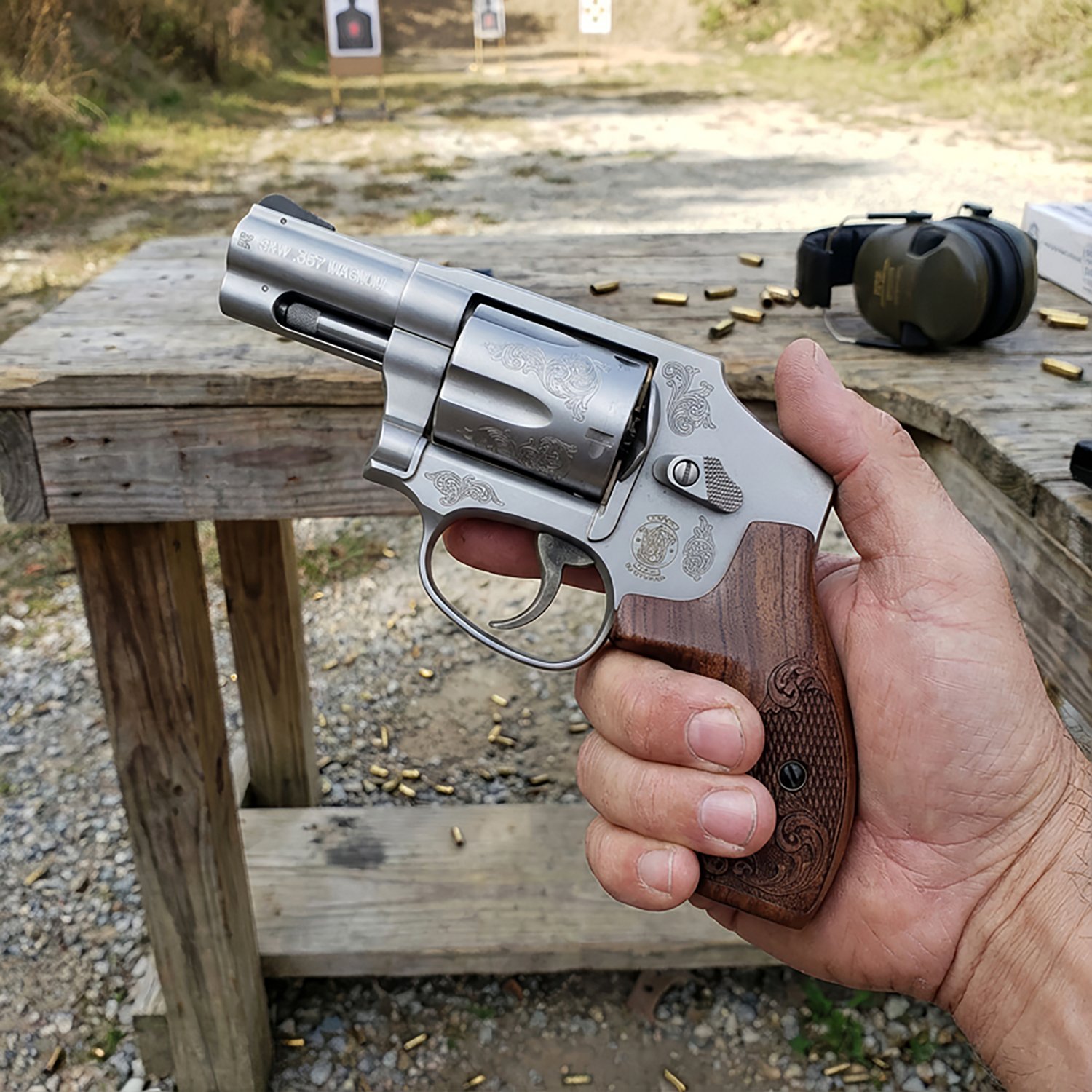 Smith & Wesson 640 .357 Magnum Revolver - view number 4