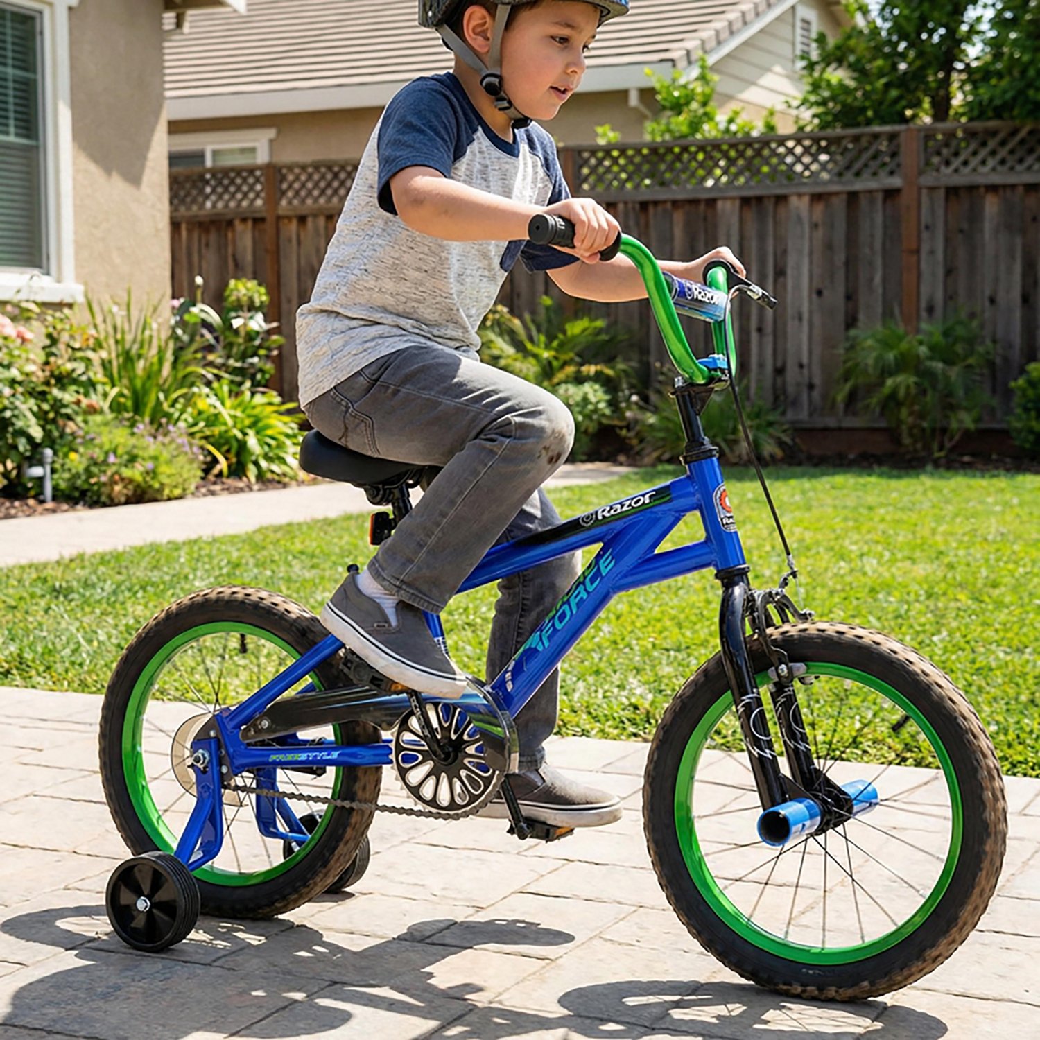 Razor Boys' Micro Force 16 in Bike - view number 3