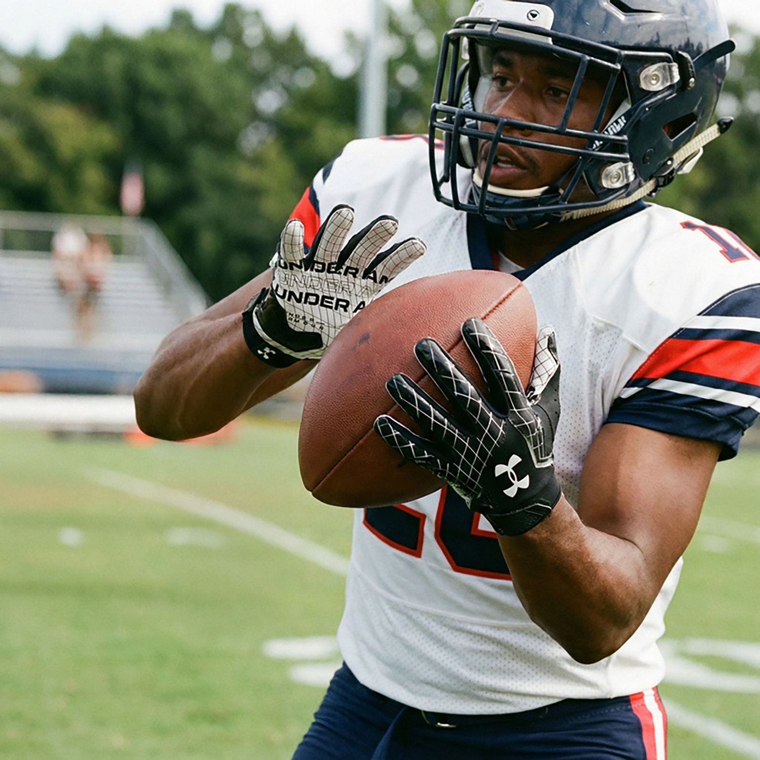 Under Armour Men's Combat Football Gloves - view number 3