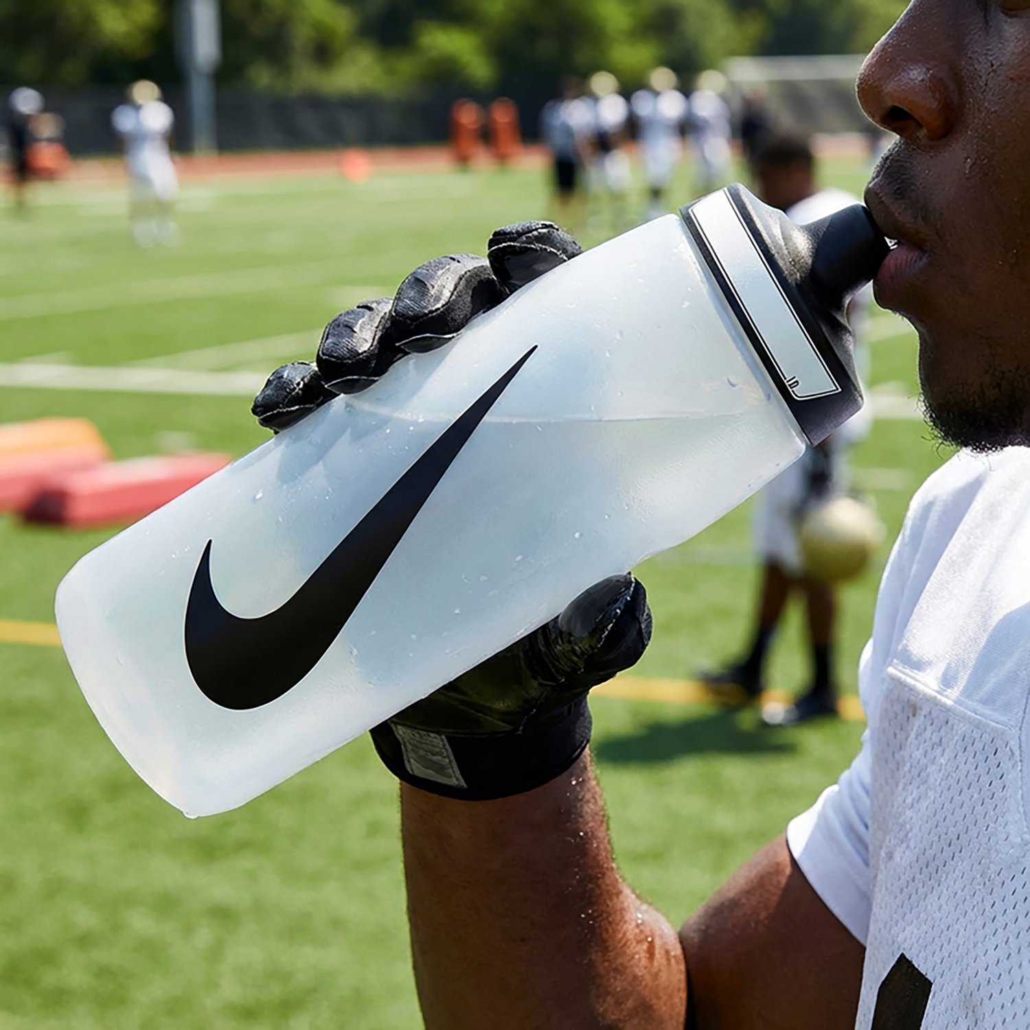 Nike Refuel 32 oz Water Bottle                                                                                                   - view number 3