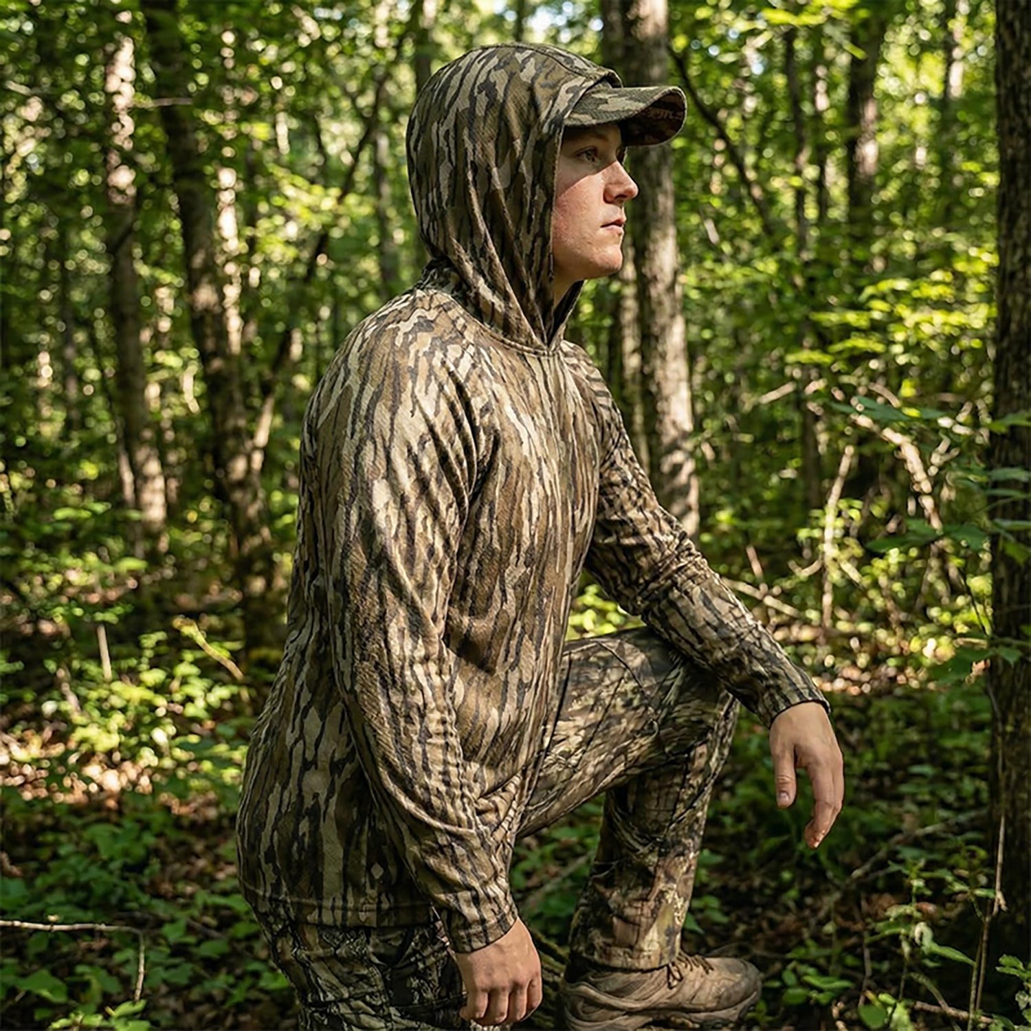 Magellan Outdoors Hunt Gear Women's Eagle Pass Tech Mesh Hooded Long Sleeve Shirt - view number 5