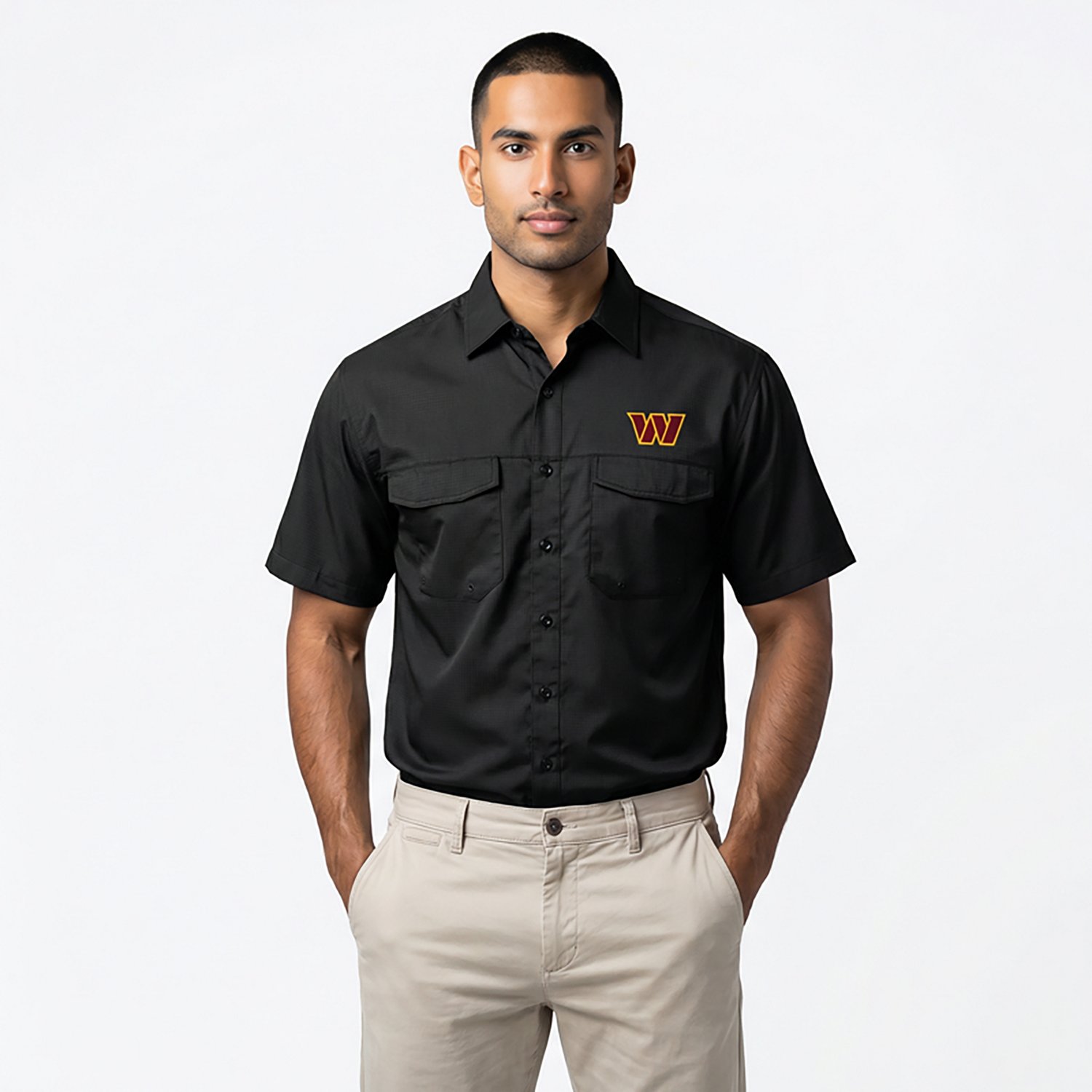 Antigua Men's Washington Commanders Game Day Woven Shirt - view number 2