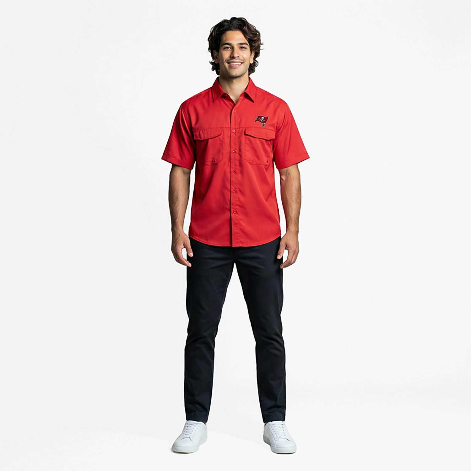 Antigua Men's Tampa Bay Buccaneers Game Day Woven Shirt