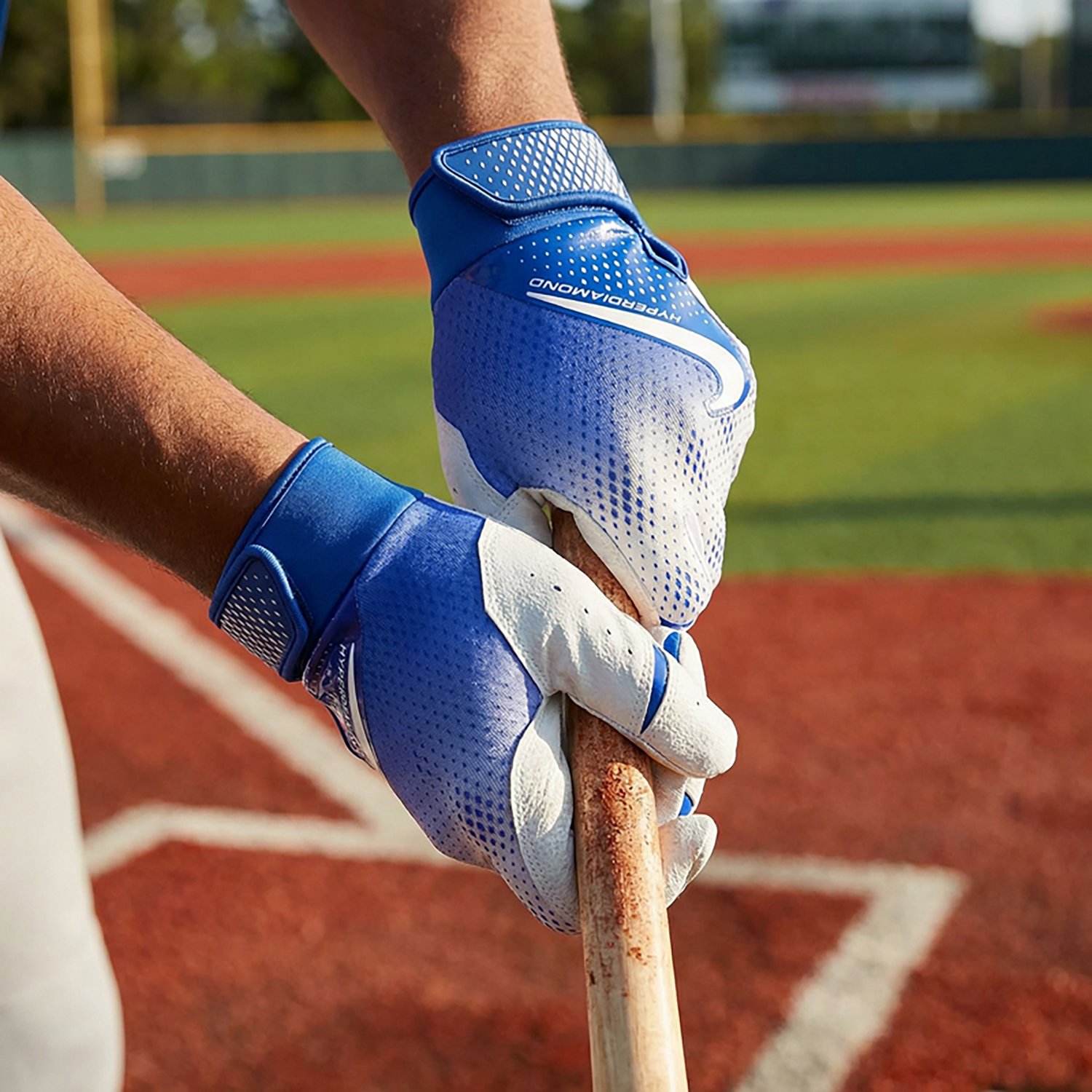 Nike Women's Hyperdiamond 3.0 Batting Glove                                                                                      - view number 4