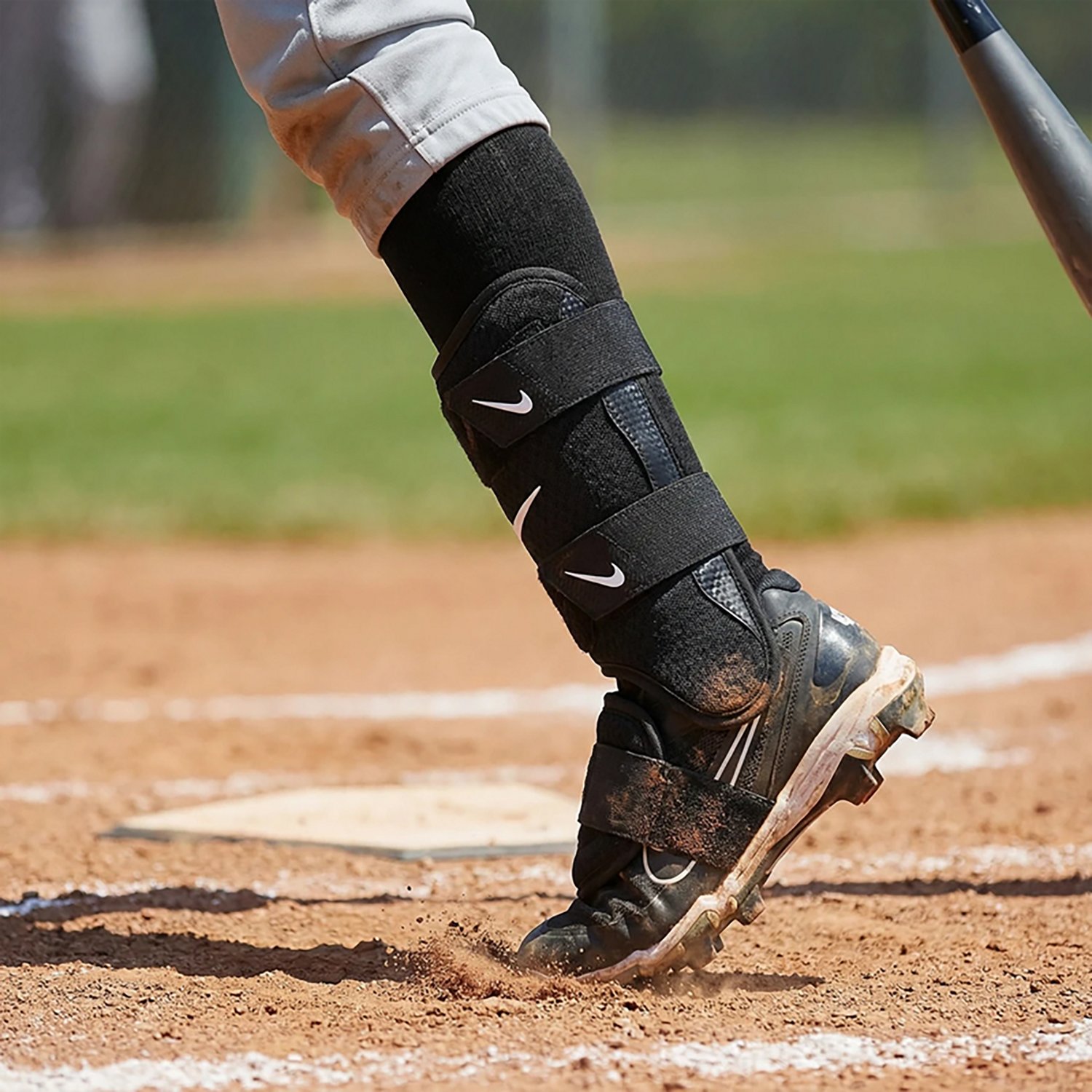 Nike Youth Diamond Batter's Right Leg Guard                                                                                      - view number 2