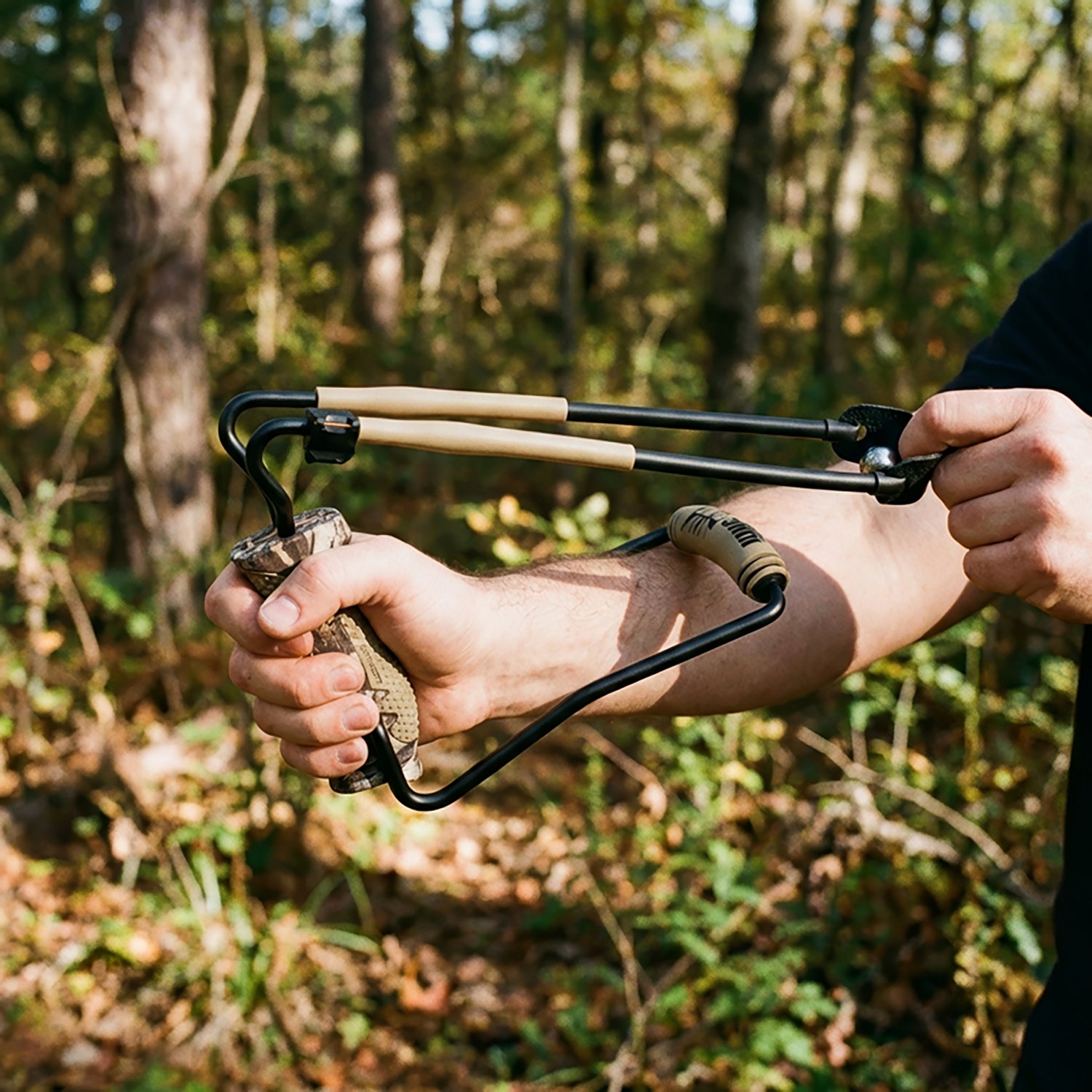 Barnett KingRat Black Widow Camo SlingShot - view number 3