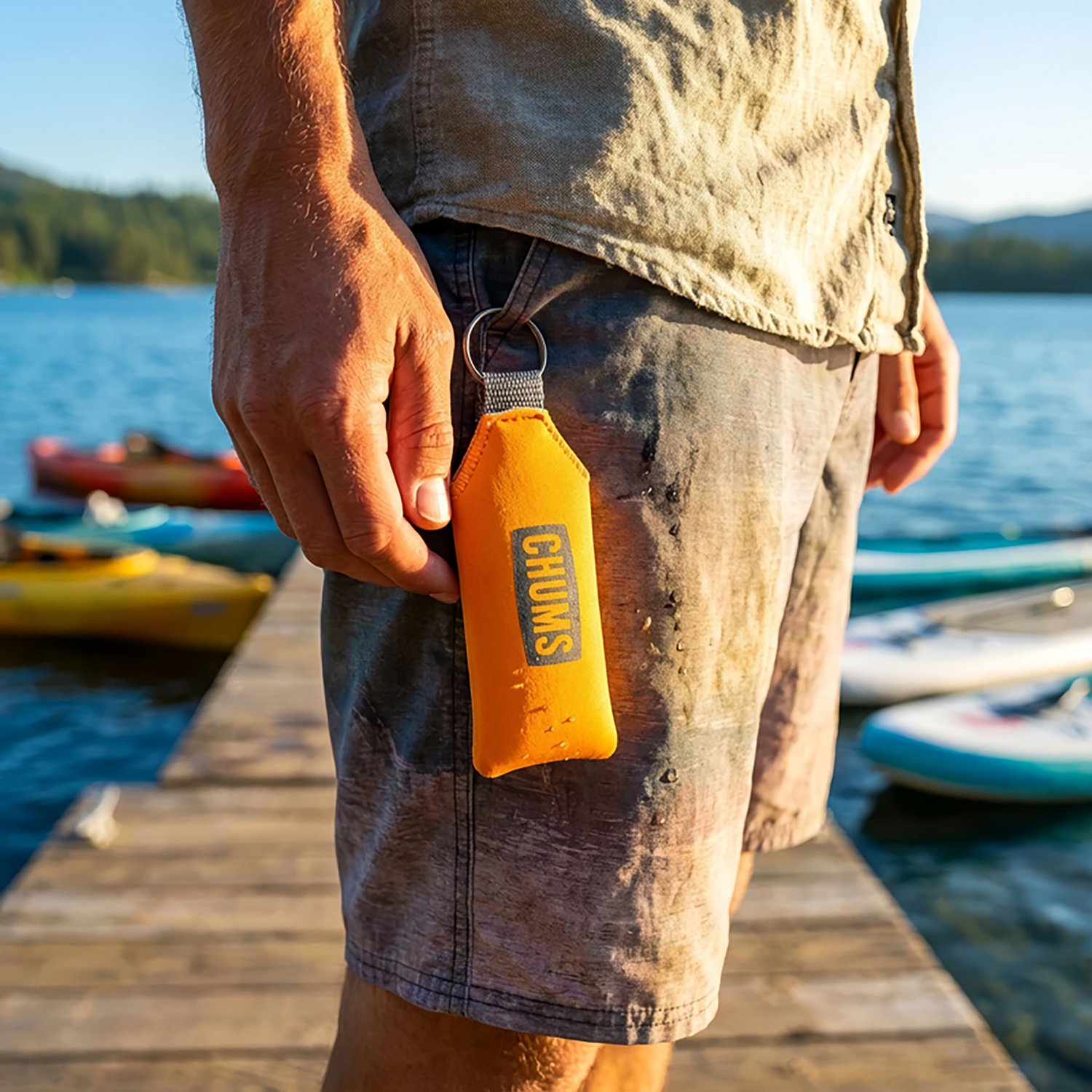 Chums Floating Neo Keychain - view number 3