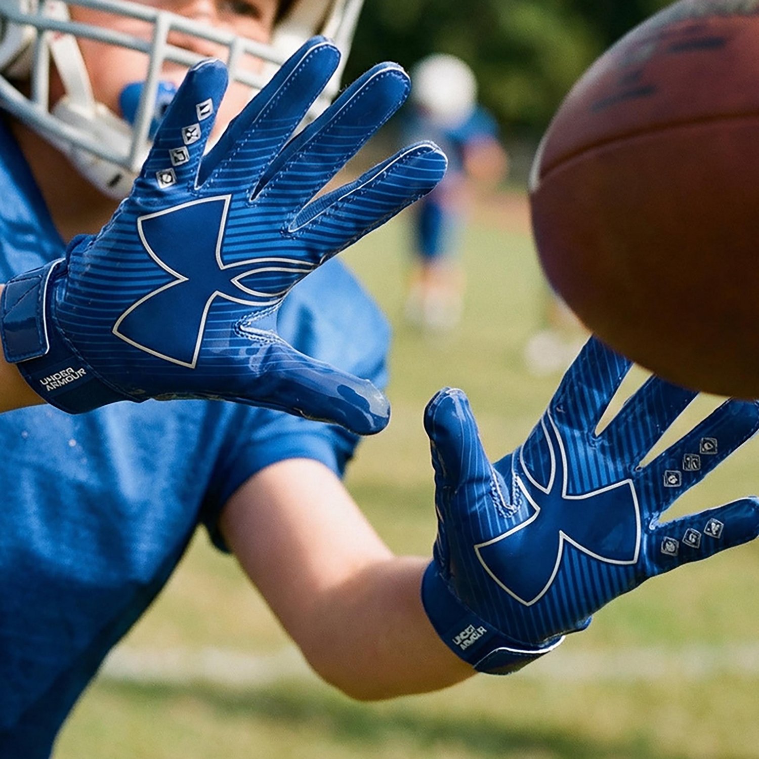 Under Armour Boys' F9 Nitro Football Gloves                                                                                      - view number 4