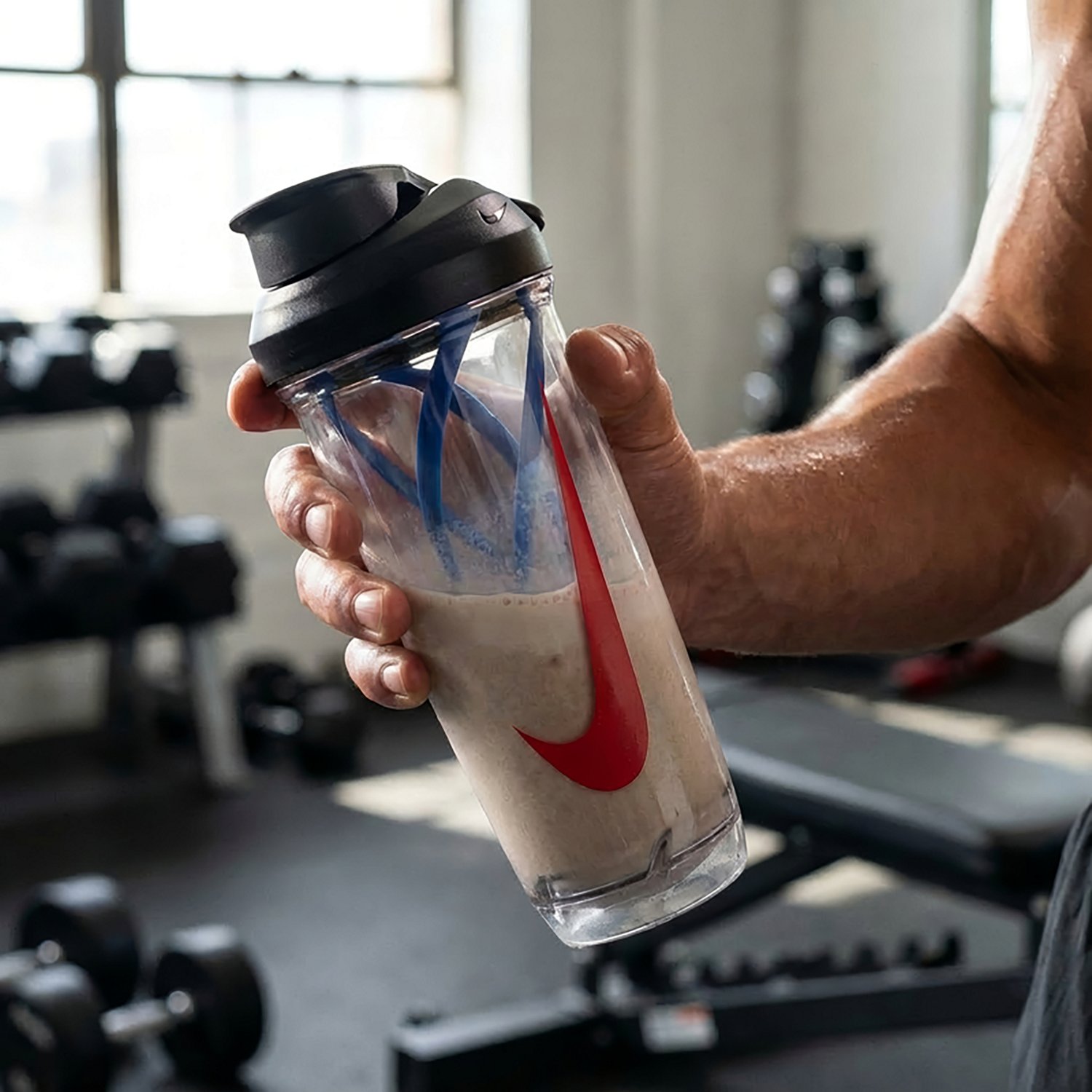 Nike TR Recharge Shaker Bottle 2.0 - view number 2