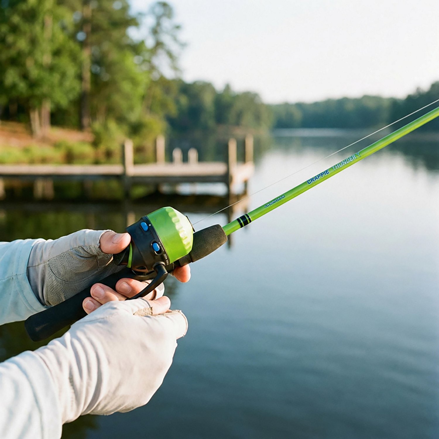 Lew's Crappie Thunder 6 ft 6 in L Spincast Rod and Reel Combo                                                                    - view number 3