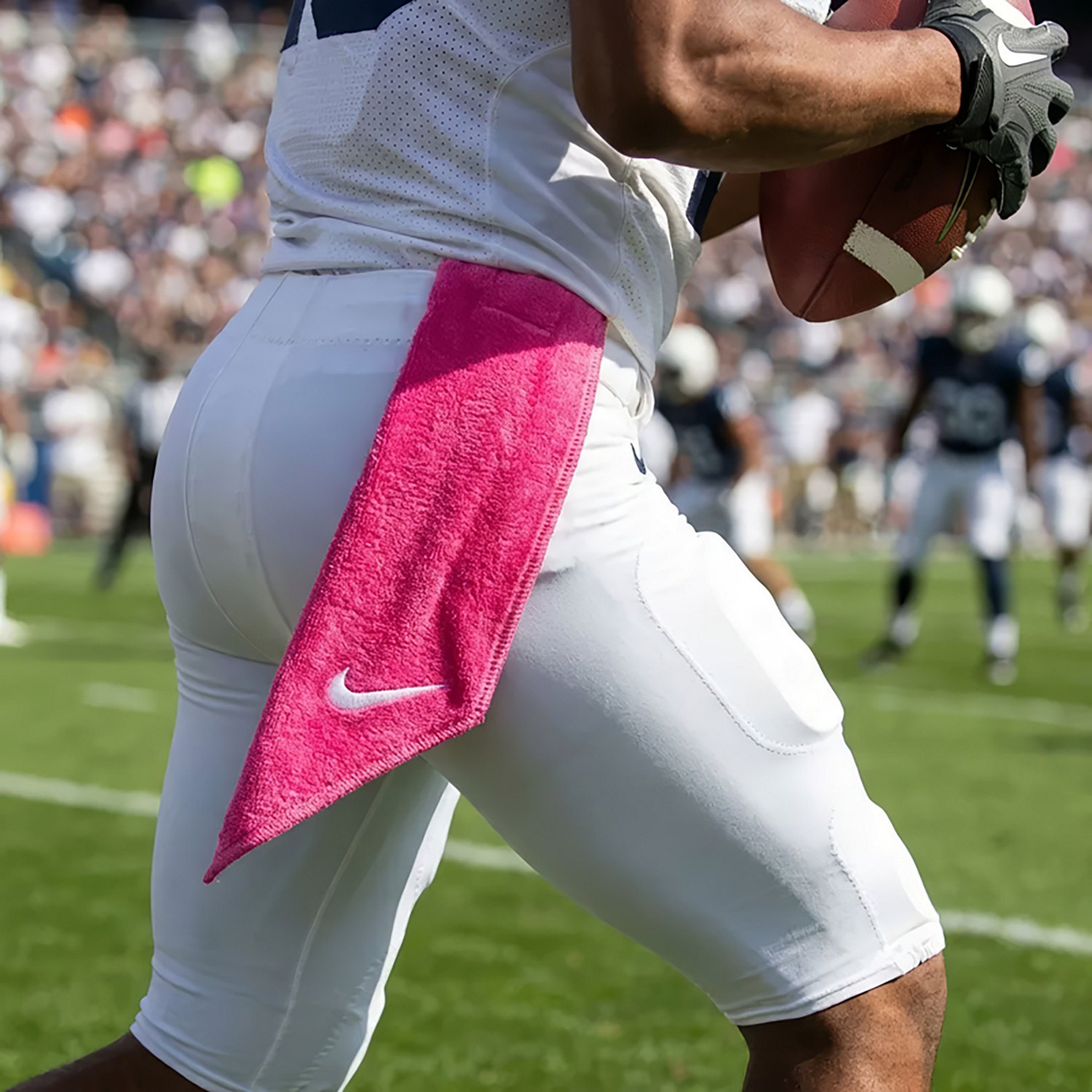 Nike Vapor Streamer Towel - view number 4