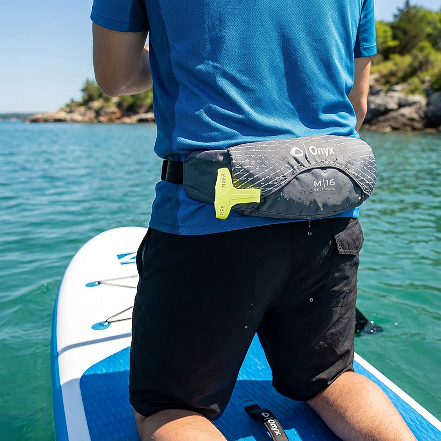 Onyx Outdoor Manual Inflatable Belt Pack                                                                                         - view number 2