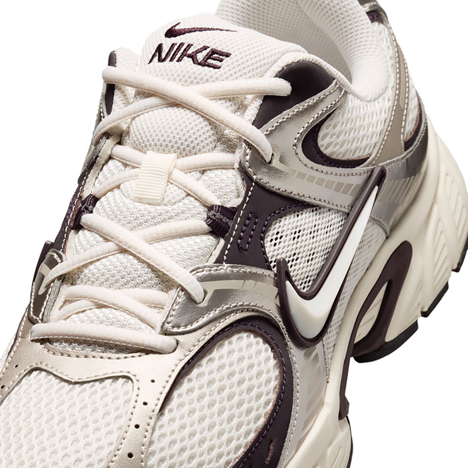 Nike Men's V5 Runner Shoes - view number 7