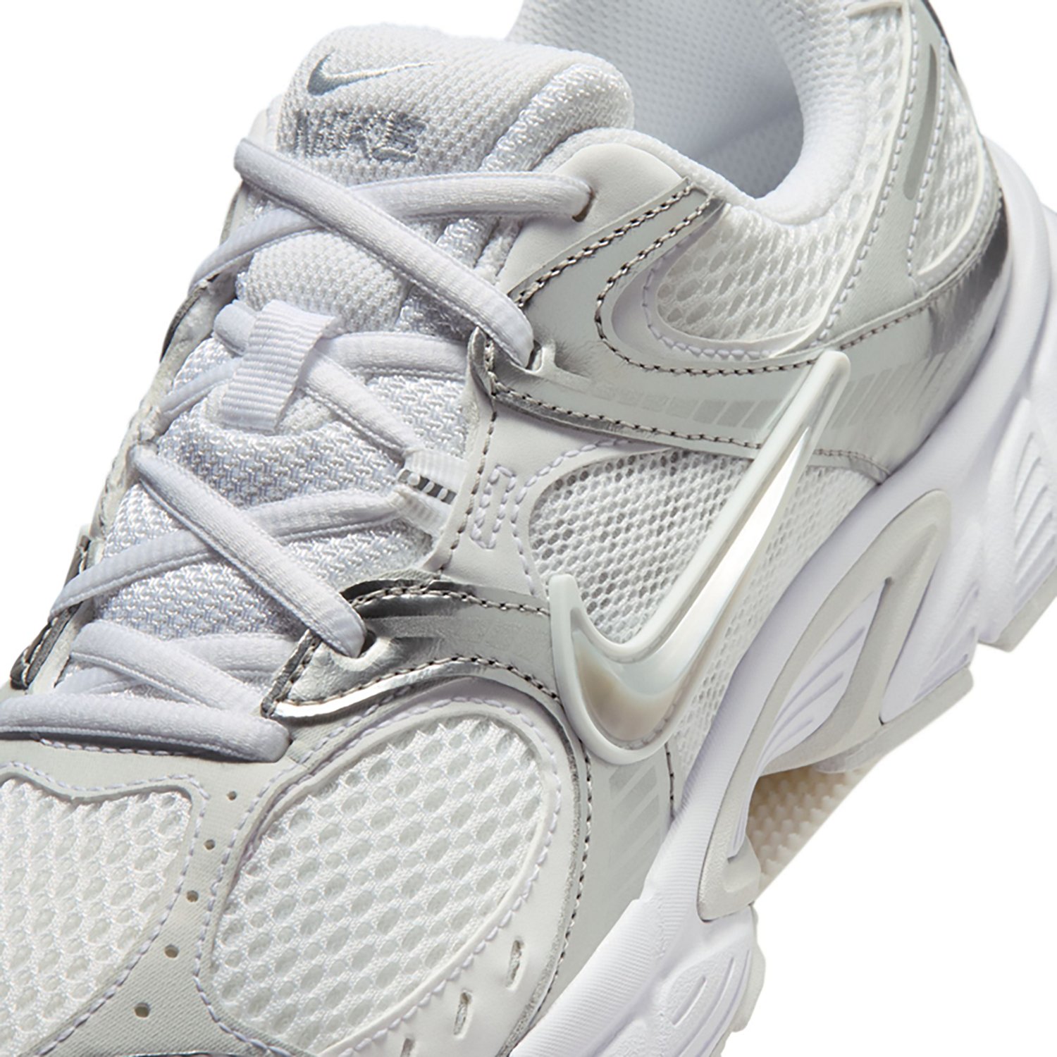 Nike Women's V5 Runner Shoes - view number 7