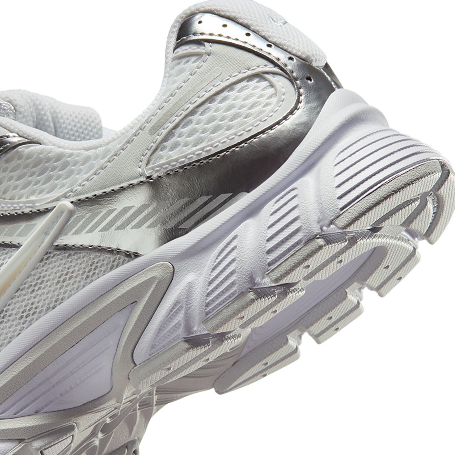 Nike Women's V5 Runner Shoes - view number 8