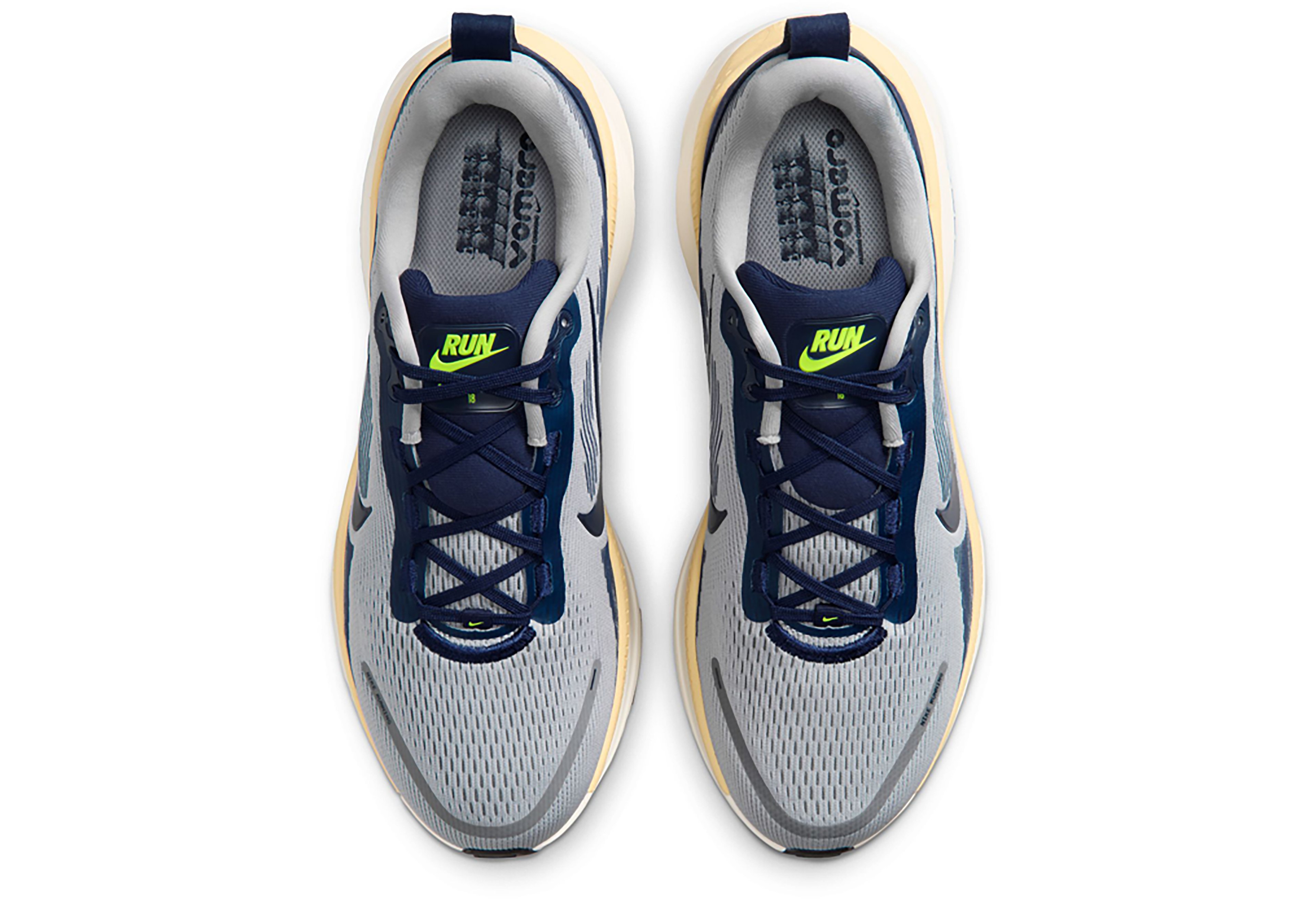 Nike Men's Vomero 18 Running Shoes