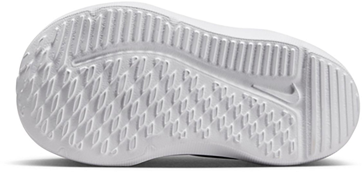 Nike Toddlers' Cosmic Runner Running Shoes - view number 6