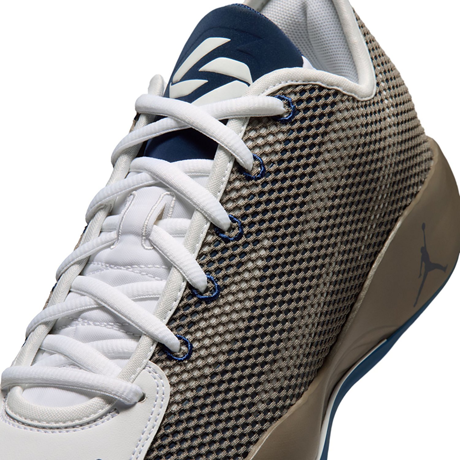 Jordan Men's Luka .77 V2 Basketball Shoes - view number 8