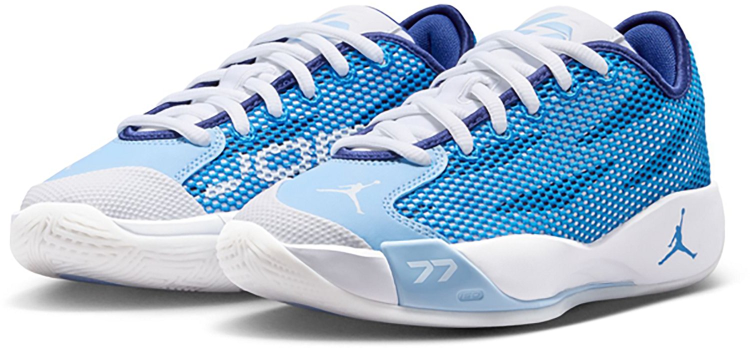 Jordan Boys' Luka .77 V2 Basketball Shoes - view number 3