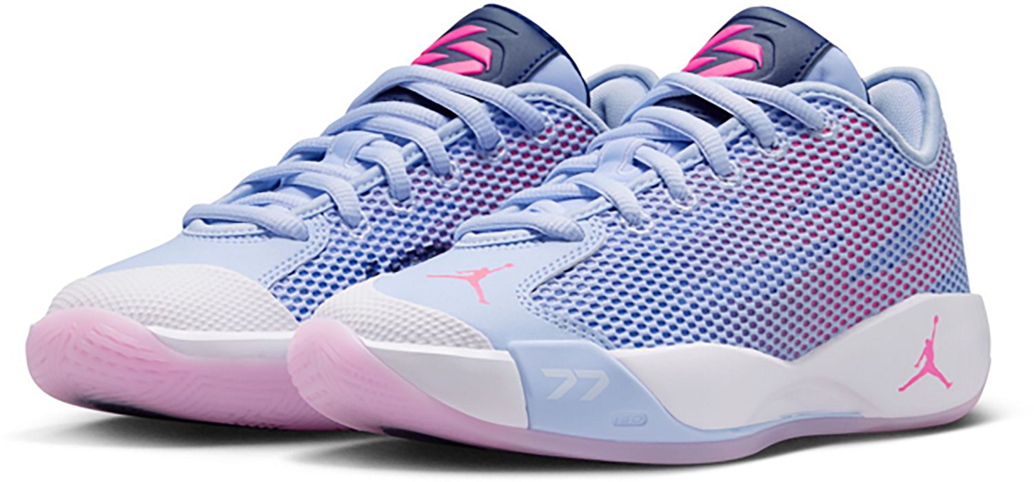 Jordan Boys' Luka .77 V2 Basketball Shoes - view number 3