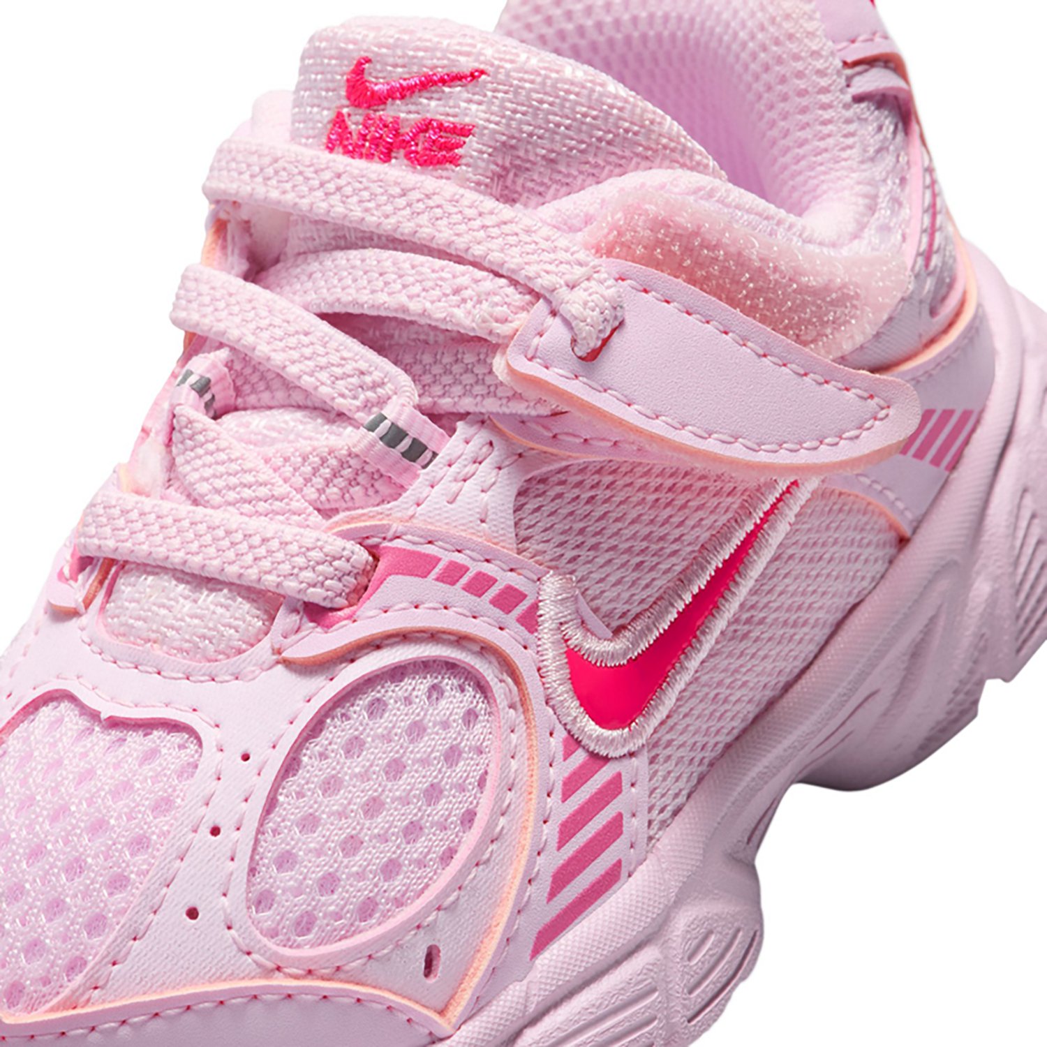 Nike Toddlers' V5 RNR Shoes - view number 6