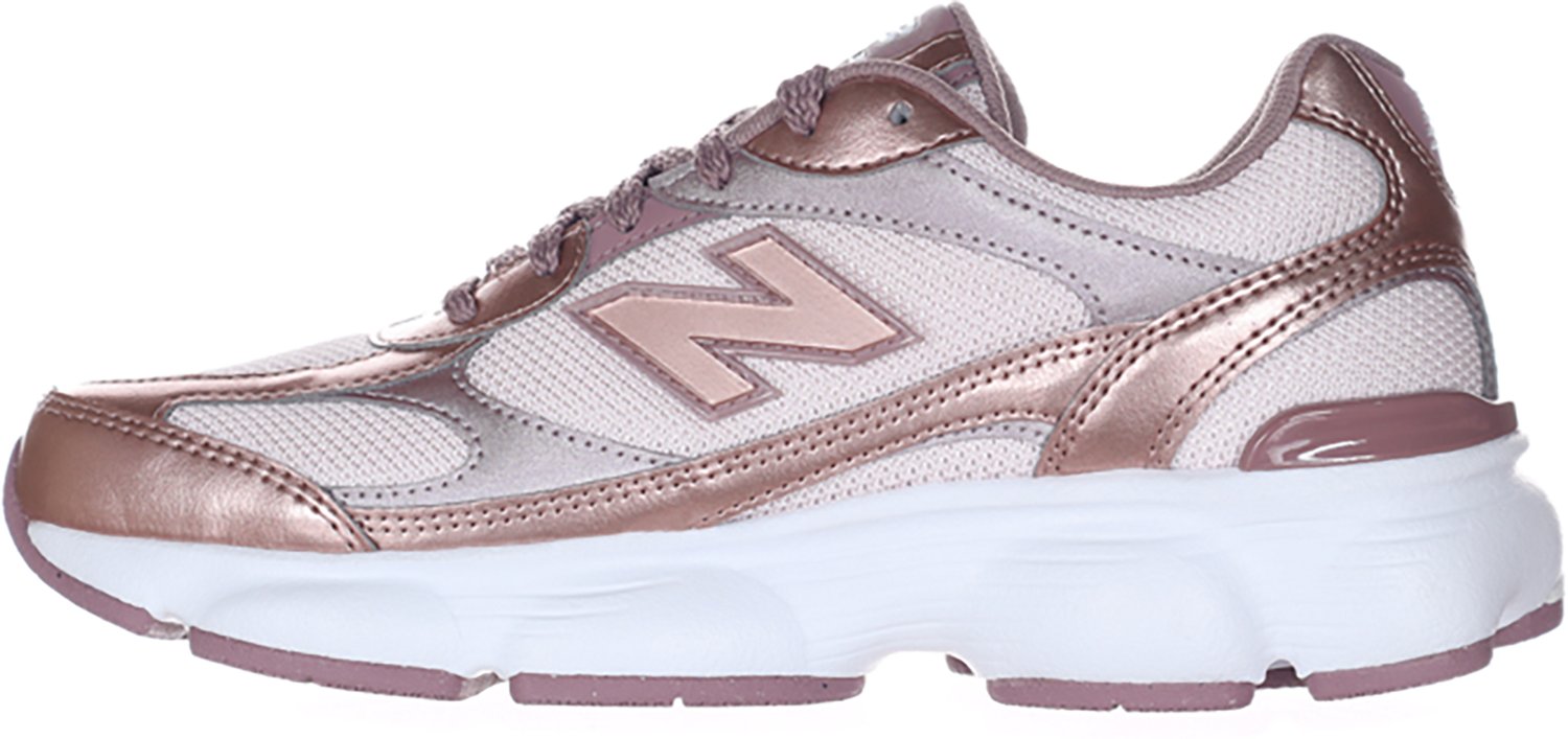 New Balance Women's 603 Shoes - view number 2