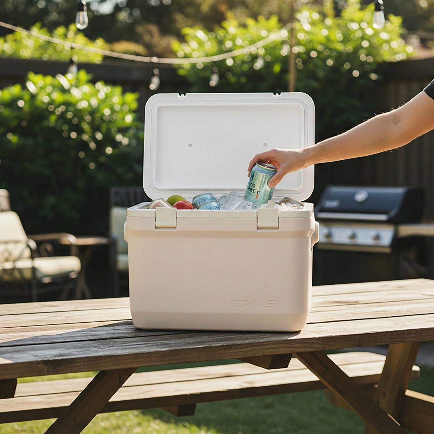 Stanley Adventure 16 qt Easy-Carry Cooler - view number 5