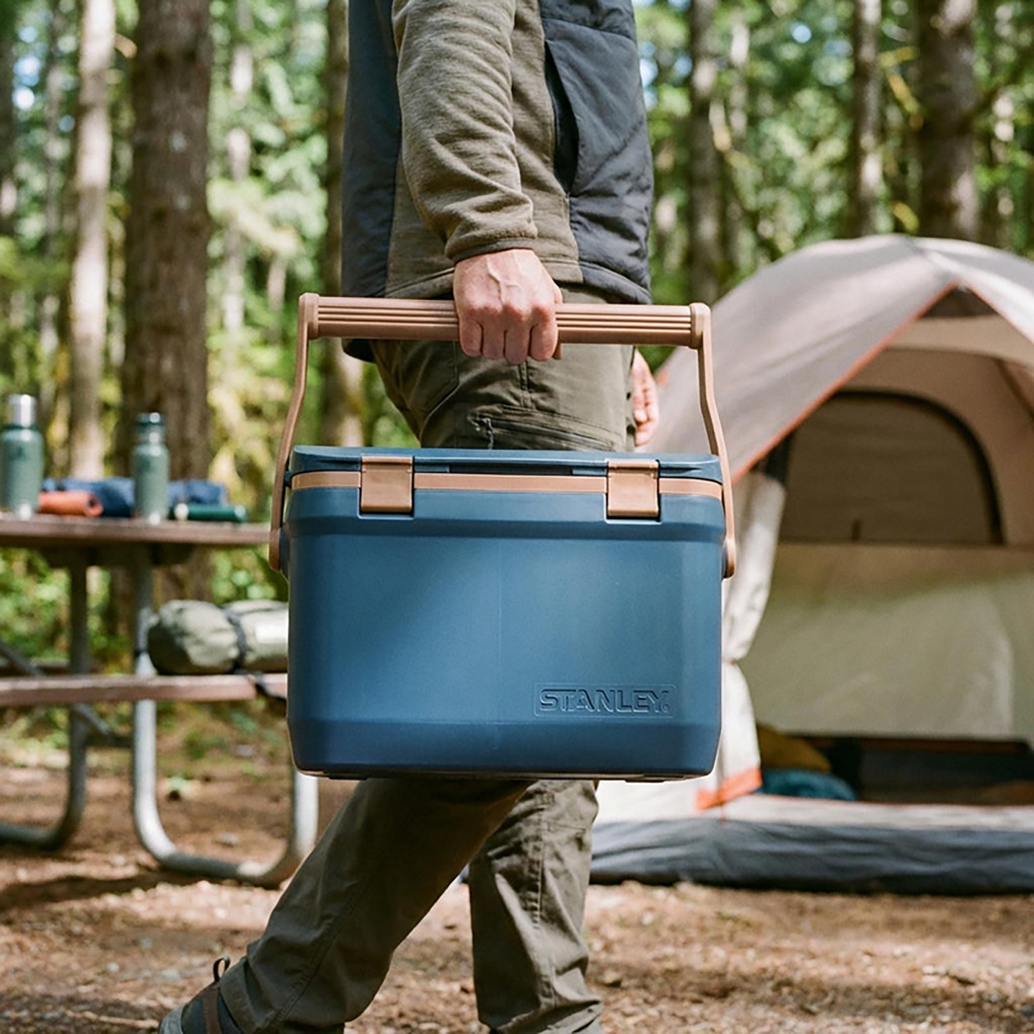 Stanley Adventure 16 qt Easy-Carry Cooler - view number 5