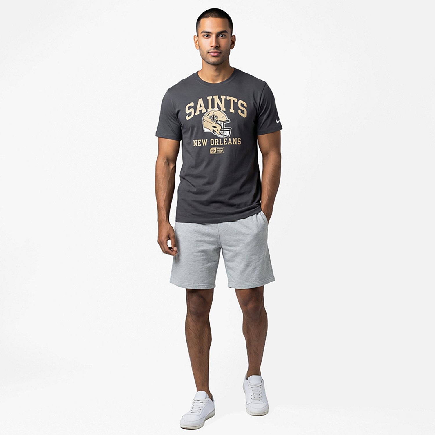 Nike Men's Saints Helmet Essential T-shirt