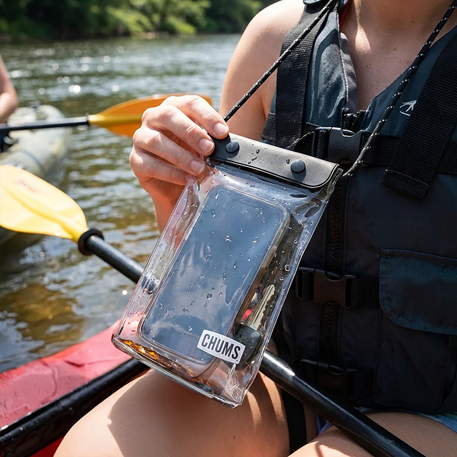 Chums Small Splash Bag                                                                                                           - view number 6