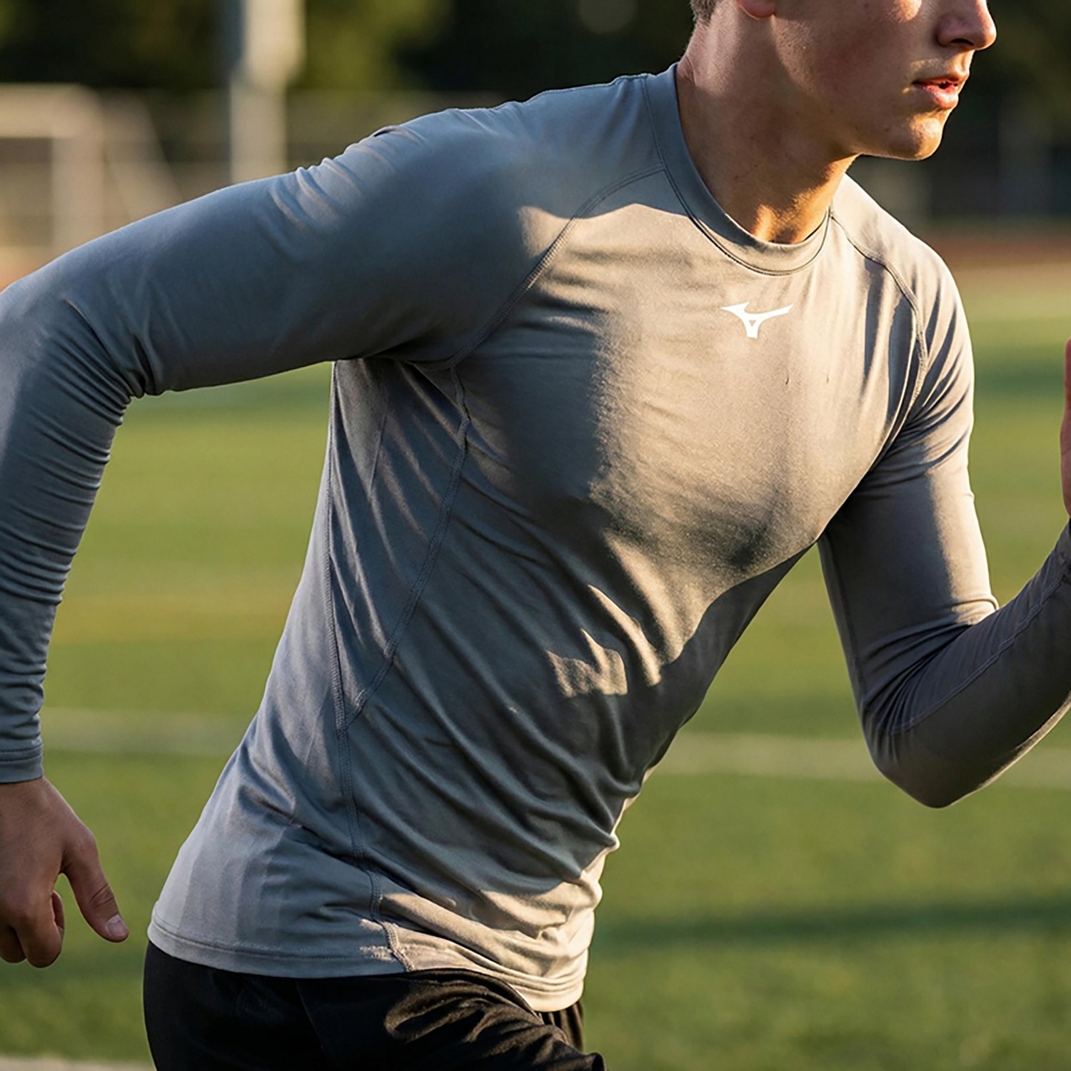 Mizuno Youth Compression Long Sleeve Shirt - view number 3